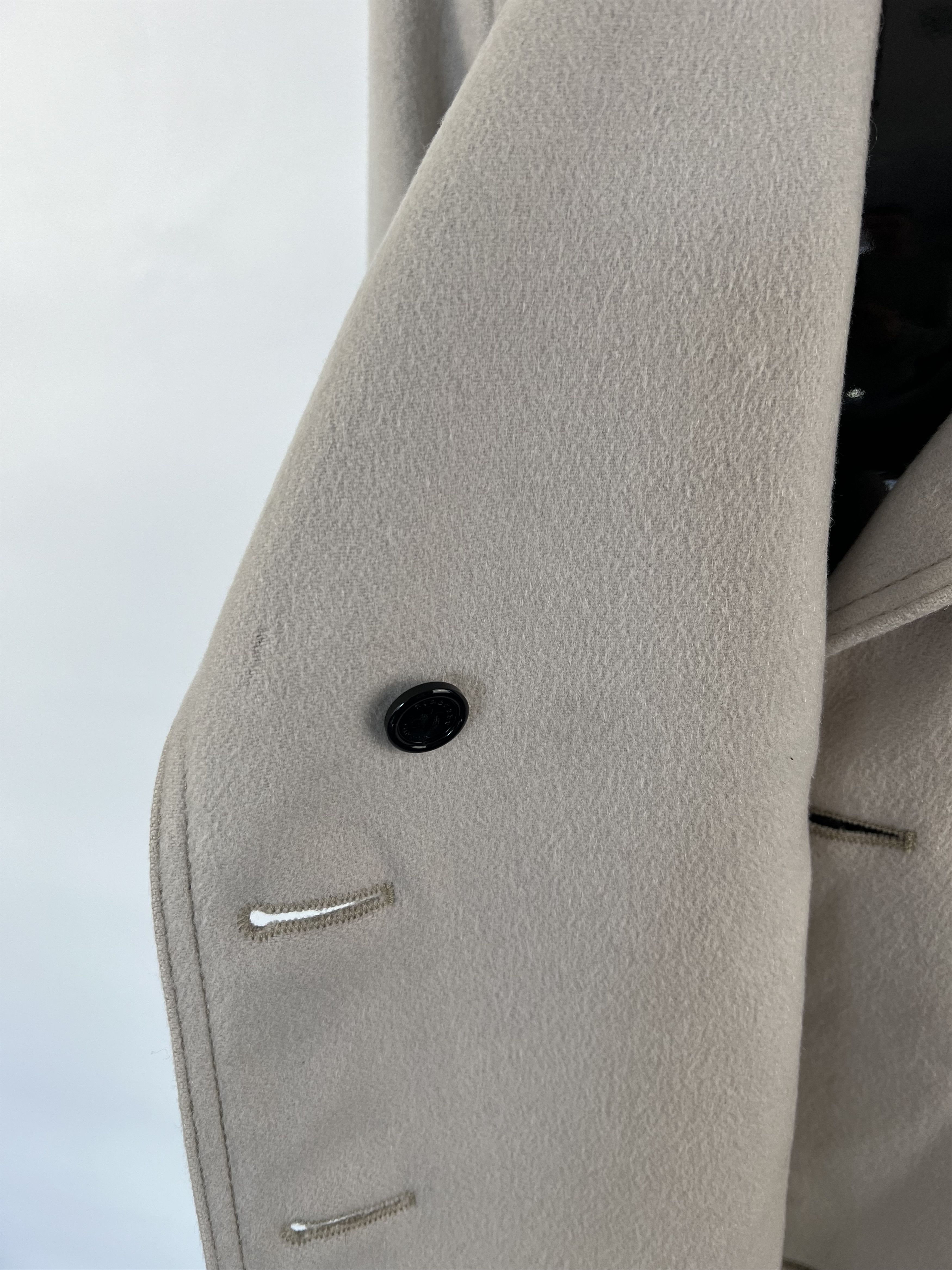 Burberry Burberry 100% Cashmere Double Breasted Coat Size US 8 Size M / US 6-8 / IT 42-44 - 15 Thumbnail