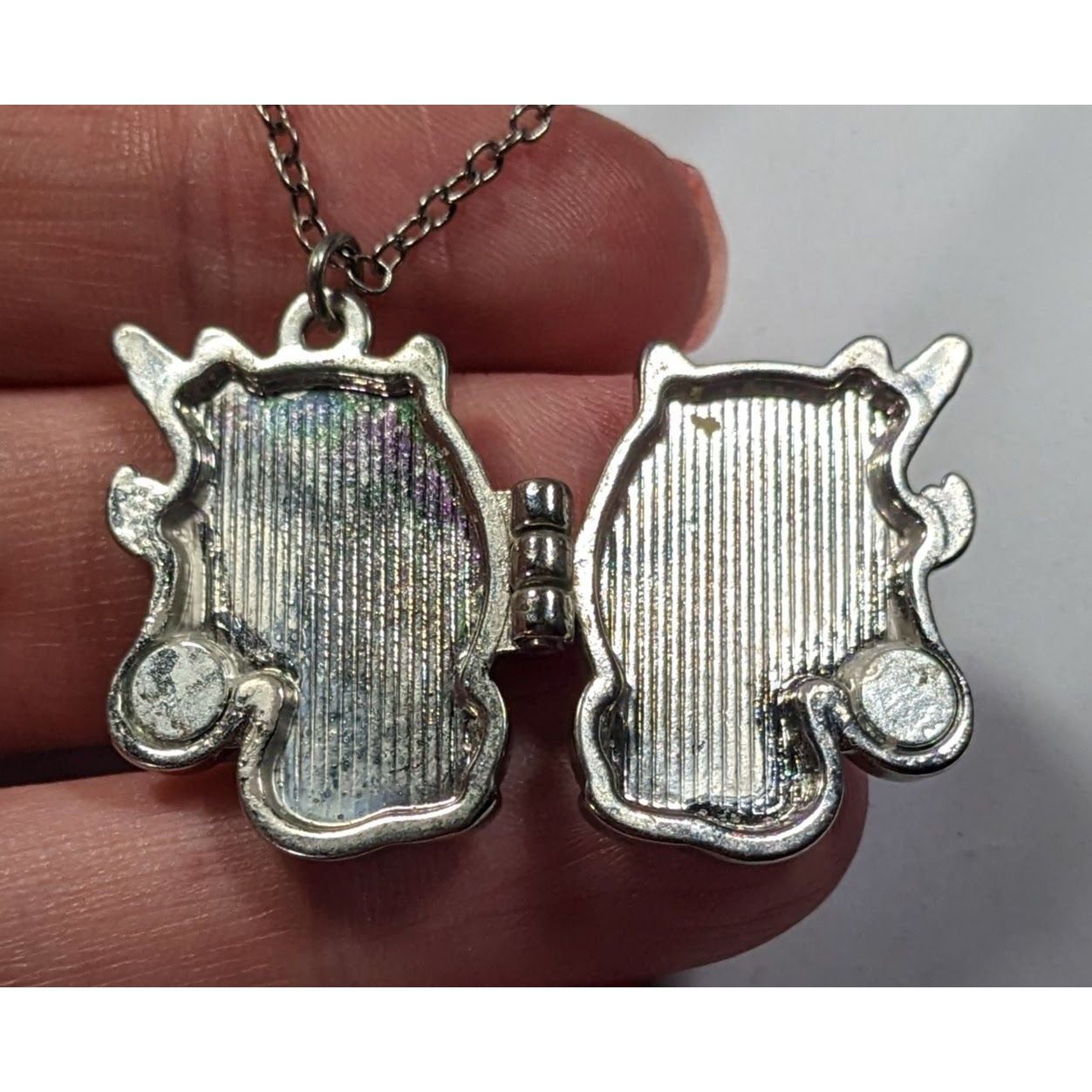 Other Whimsical Fairycore Pastel Unicorn Magnetic Locket Necklace Size ONE SIZE - 8 Thumbnail