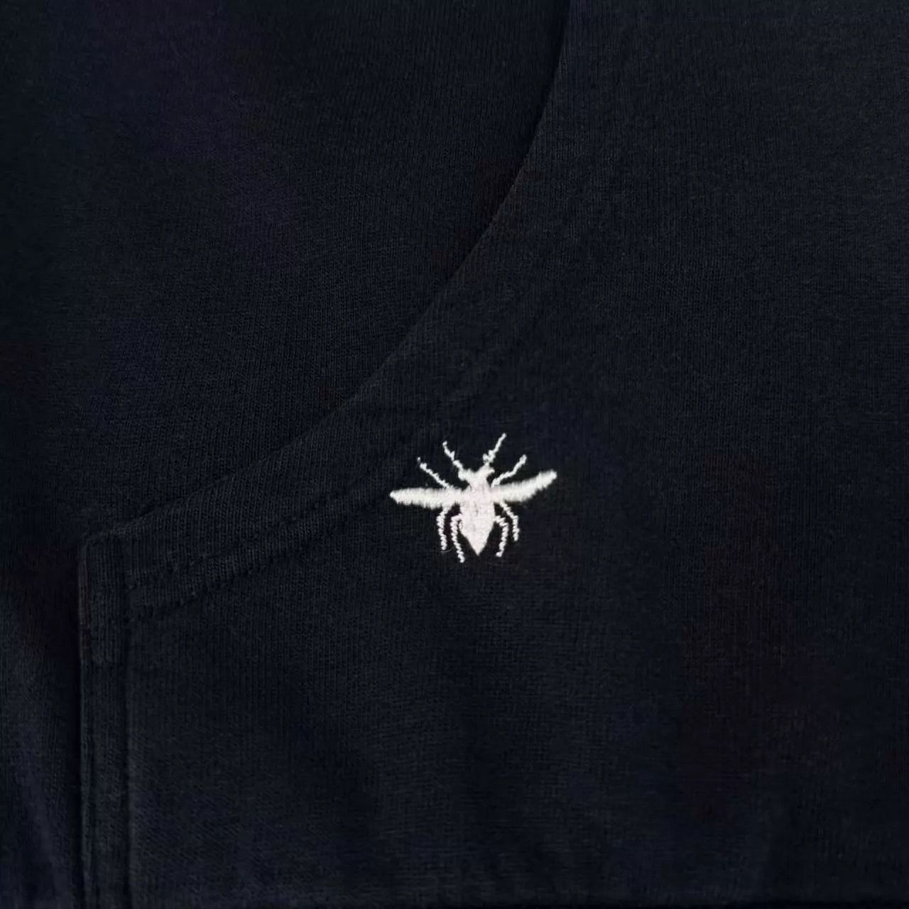 Dior Dior Navy Embroidered Bee Zip Hoodie M Size US M / EU 48-50 / 2 - 5 Thumbnail