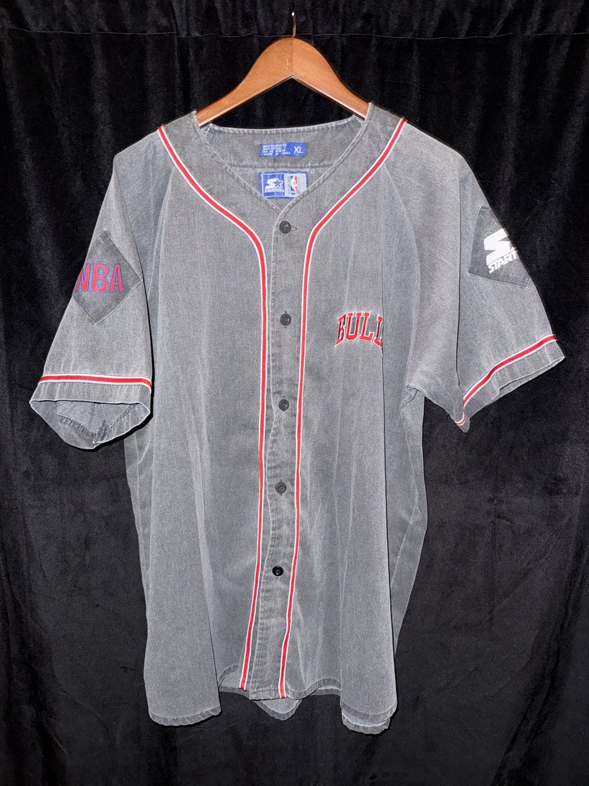 Starter Vintage Starter NBA Bulls Button Up XL Size US XL / EU 56 / 4 - 1 Thumbnail