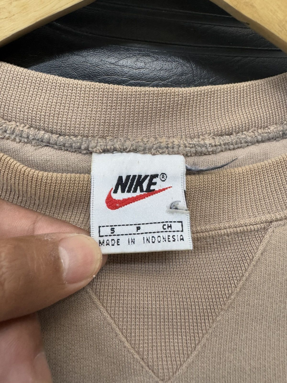Nike VINTAGE NIKE 90’S SWEATSHIRT TRAVIS SCOTT COLOUR BROWN Size US S / EU 44-46 / 1 - 6 Thumbnail