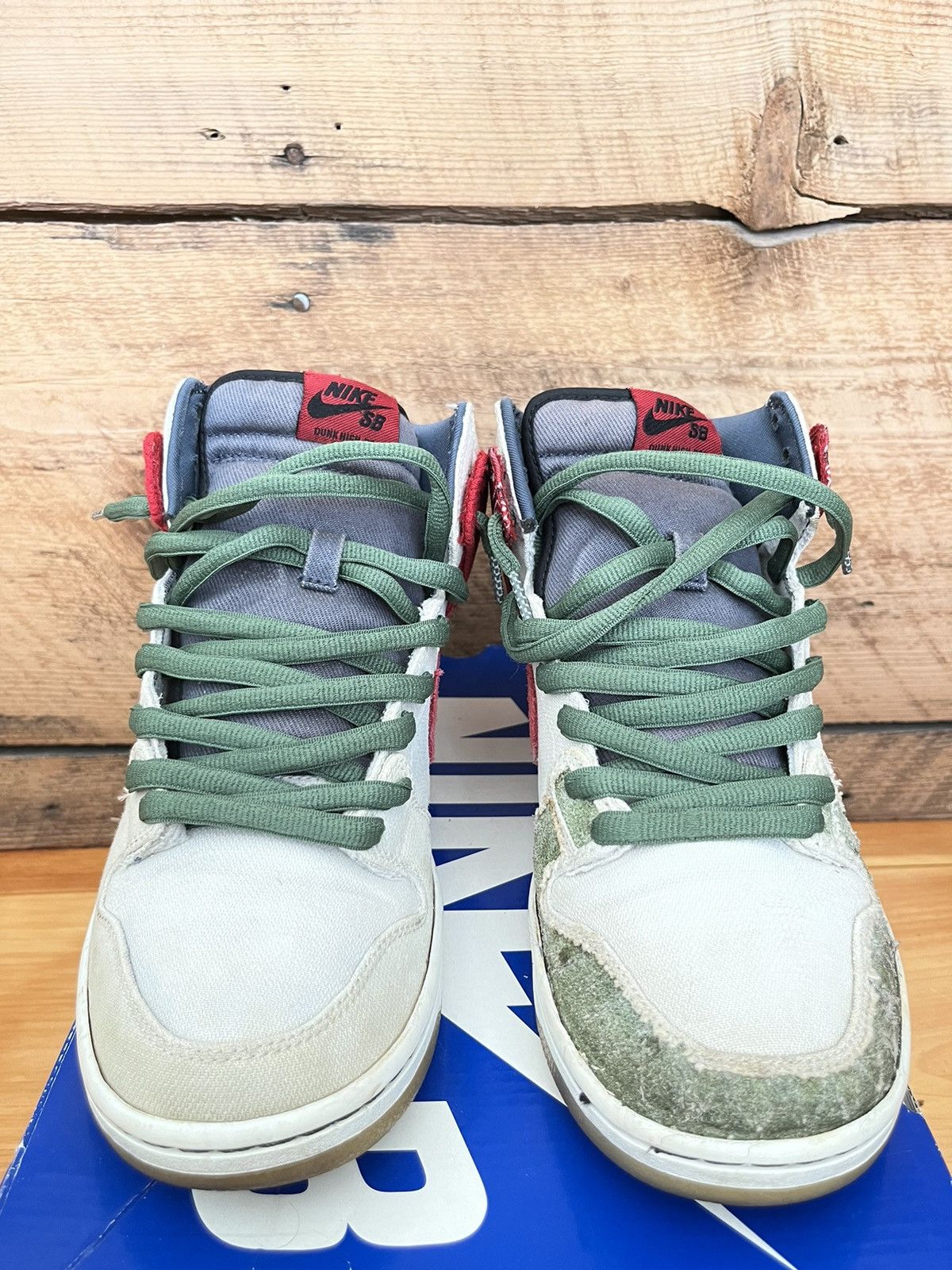 Nike Nike SB Dunk High Pro Cheech And Chong 30505-100 Size US 9.5 / EU 42-43 - 2 Thumbnail