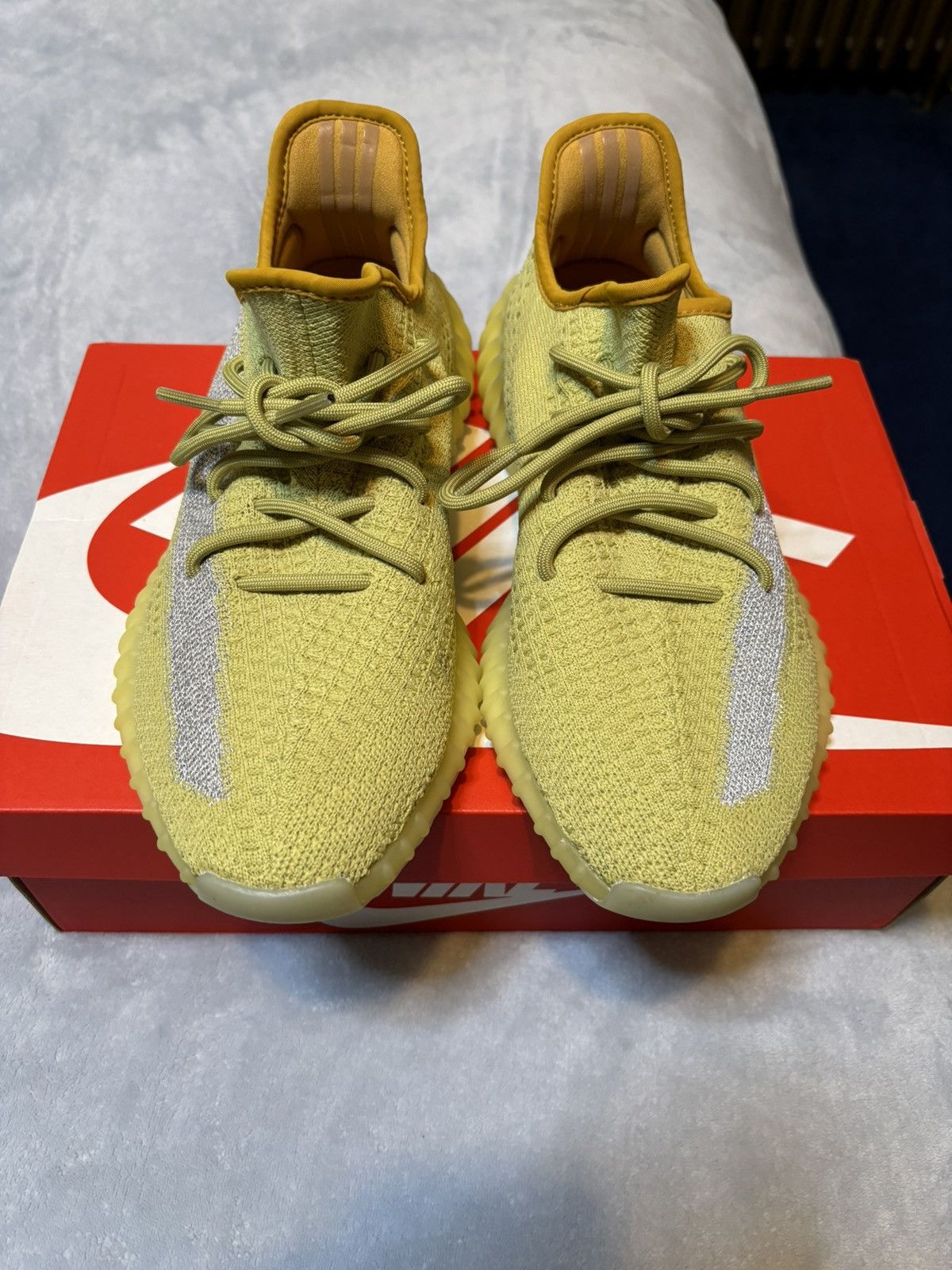 Adidas Adidas Yeezy Boost 350 V2 Marsh 2020 Size 9 Size US 9 / EU 42 - 2 Thumbnail