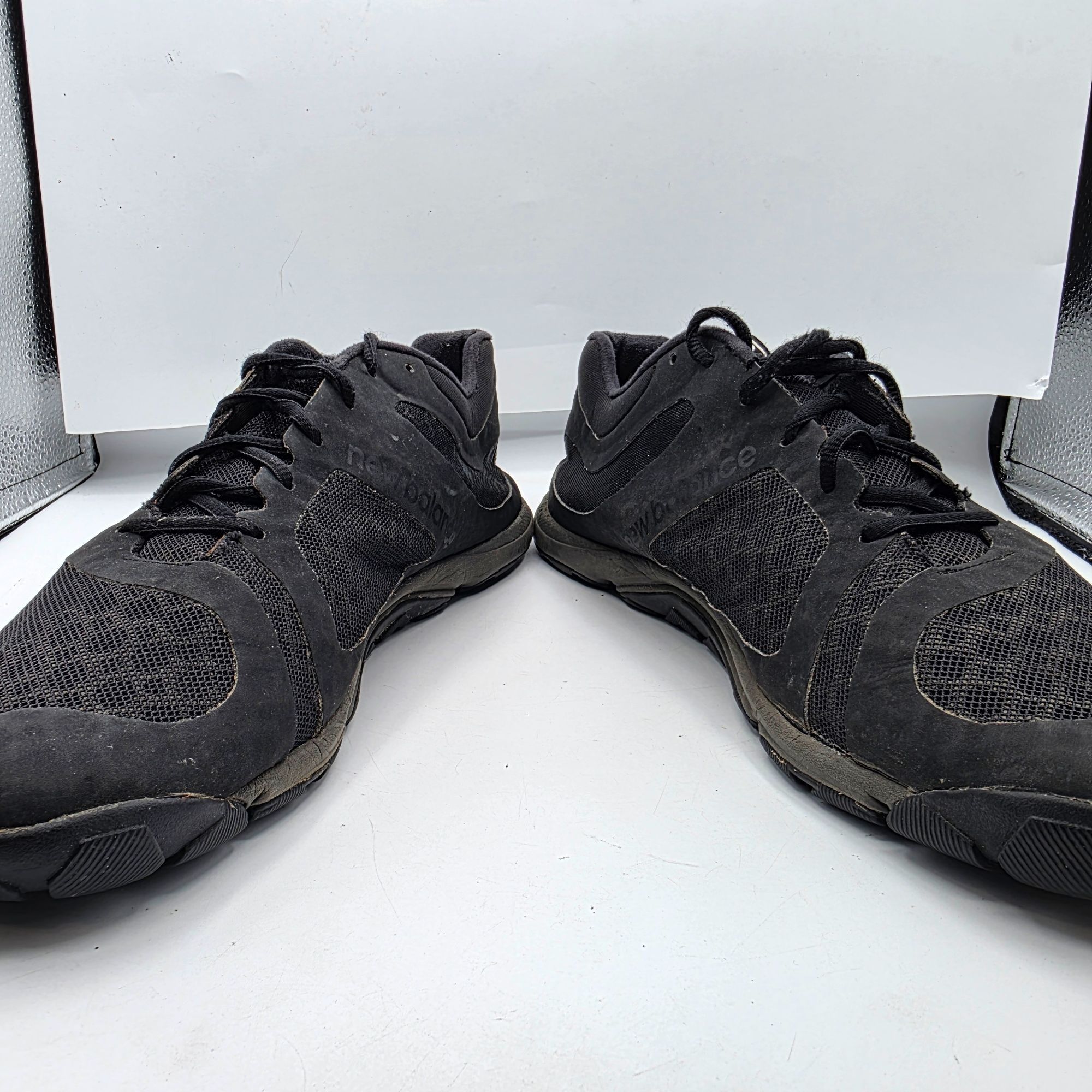 New Balance New Balance Mens Size 13 Black Minimus Vibram Trail Running Size US 13 / EU 46 - 2 Thumbnail