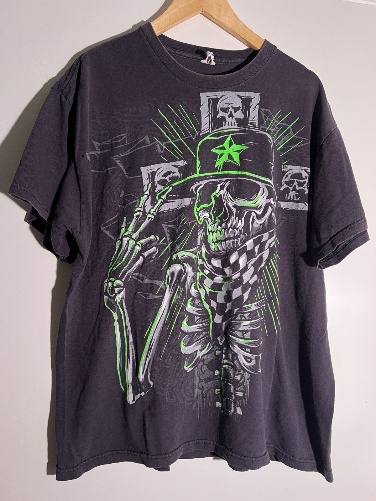 Vintage Y2K 2000’s VTG Vintage Skeleton Cross Gangster Retro T Shirt Size US XL / EU 56 / 4 - 1 Thumbnail