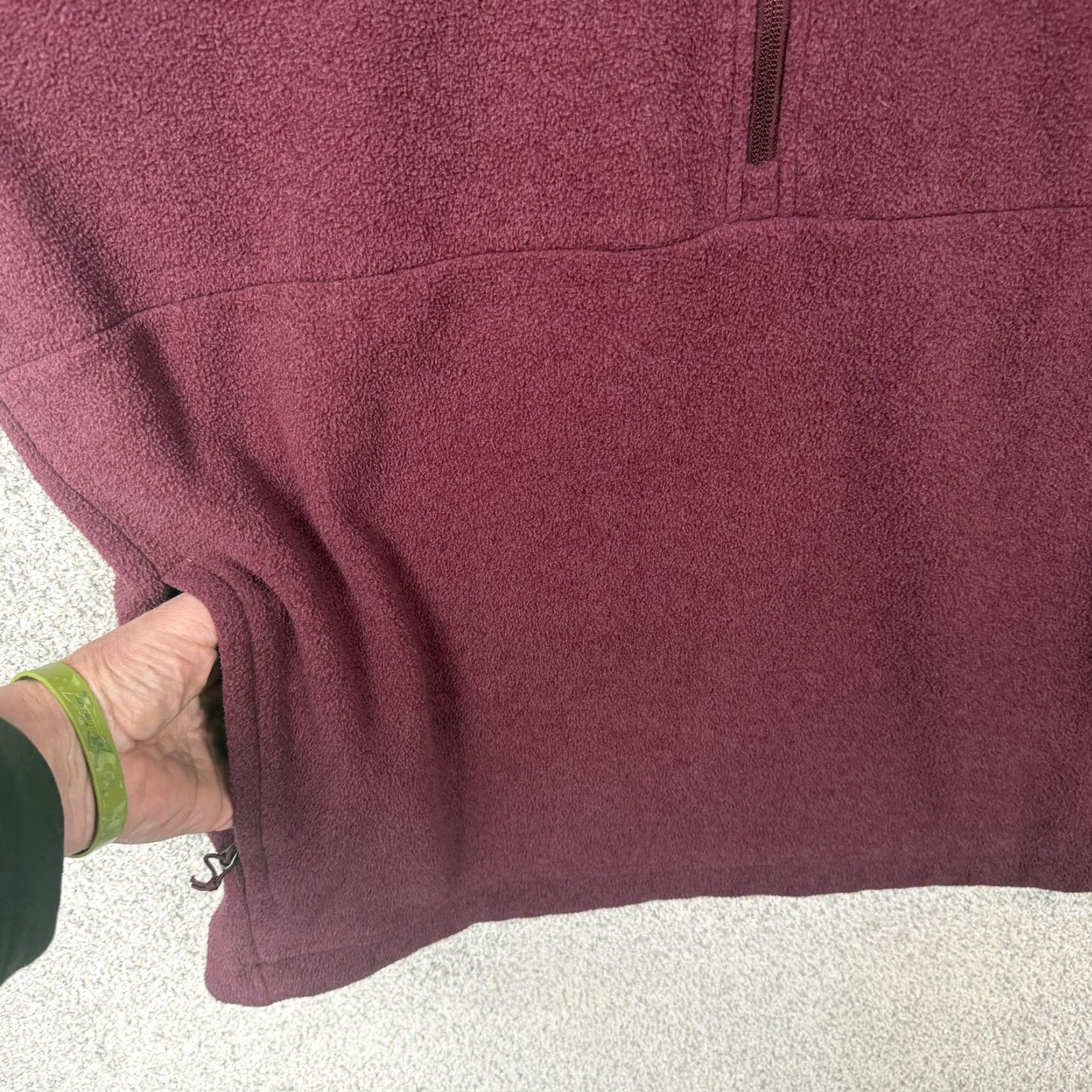 The North Face The North Face Fleece Jacket Mens XL Red 1/2 Zip Outdoor Hiking Casual Pockets Logo Embroidered Slim Fit Regular Mens XL Red Size US XL / EU 56 / 4 - 5 Thumbnail