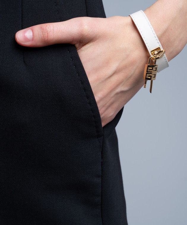 Givenchy o1srvl11e0725 Size: OS / Lock Bracelet in Beige Size ONE SIZE - 2 Thumbnail