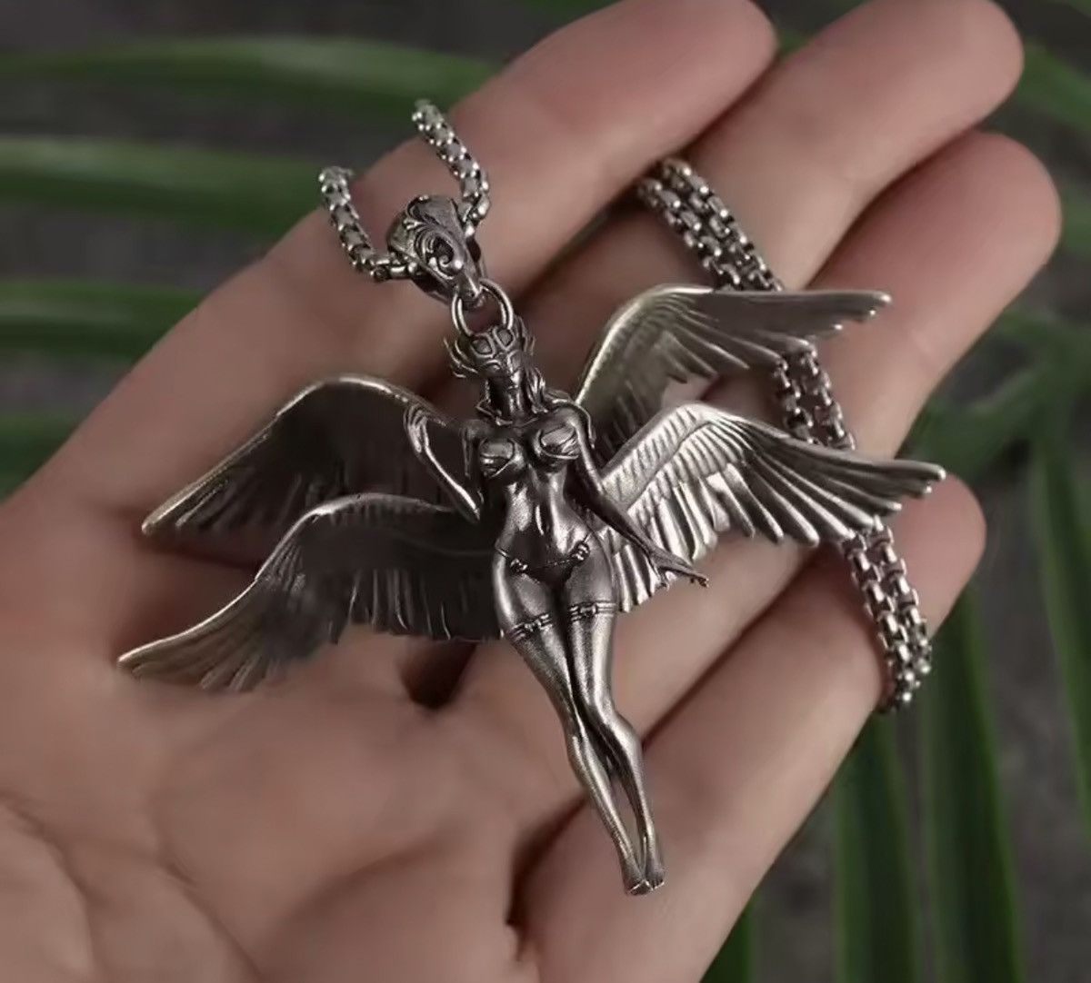 Vintage Sexy Angel Wings Necklace Size ONE SIZE - 4 Thumbnail