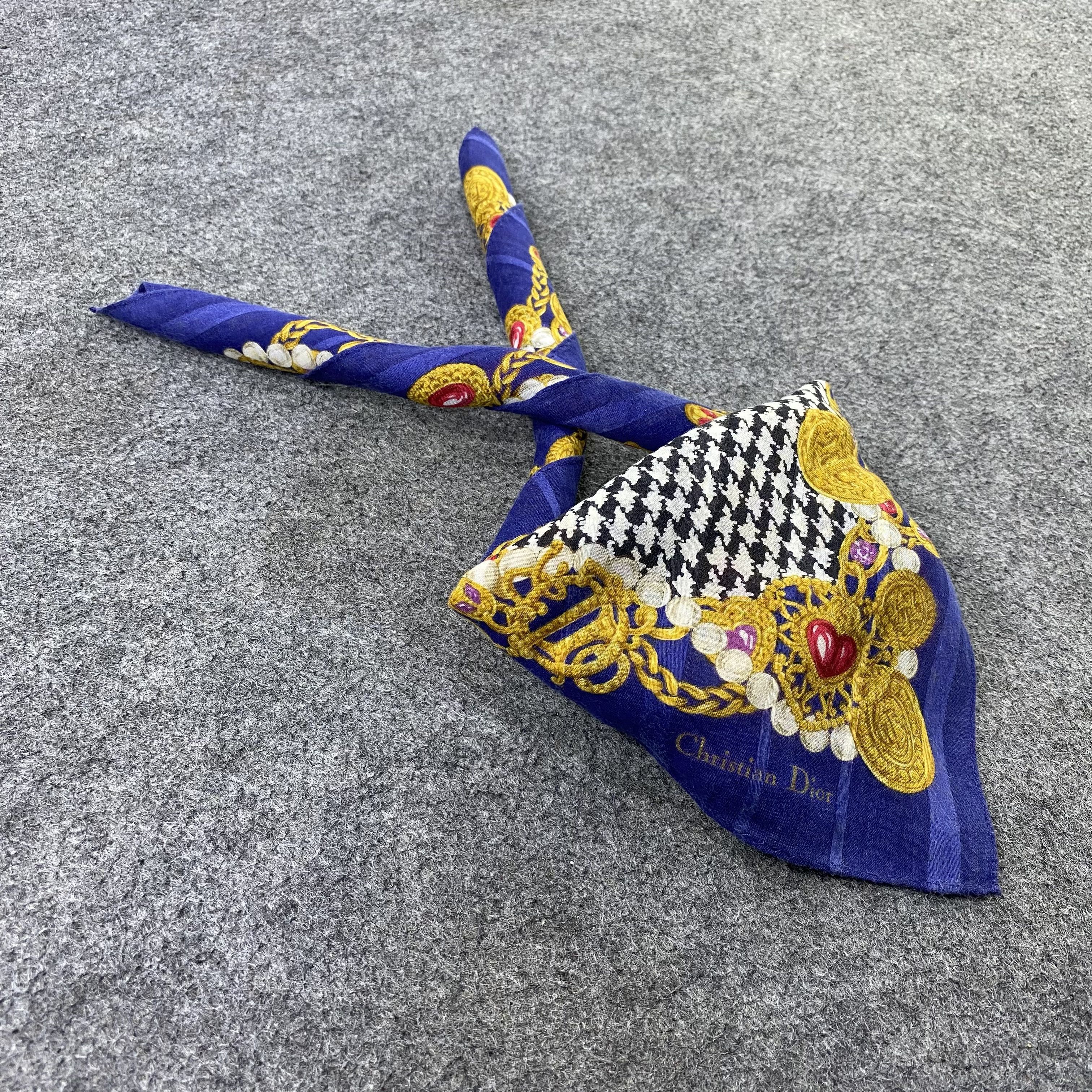 Vintage Christian Dior Handkerchief Neckerchief Bandana-B1858 Size ONE SIZE - 1 Thumbnail