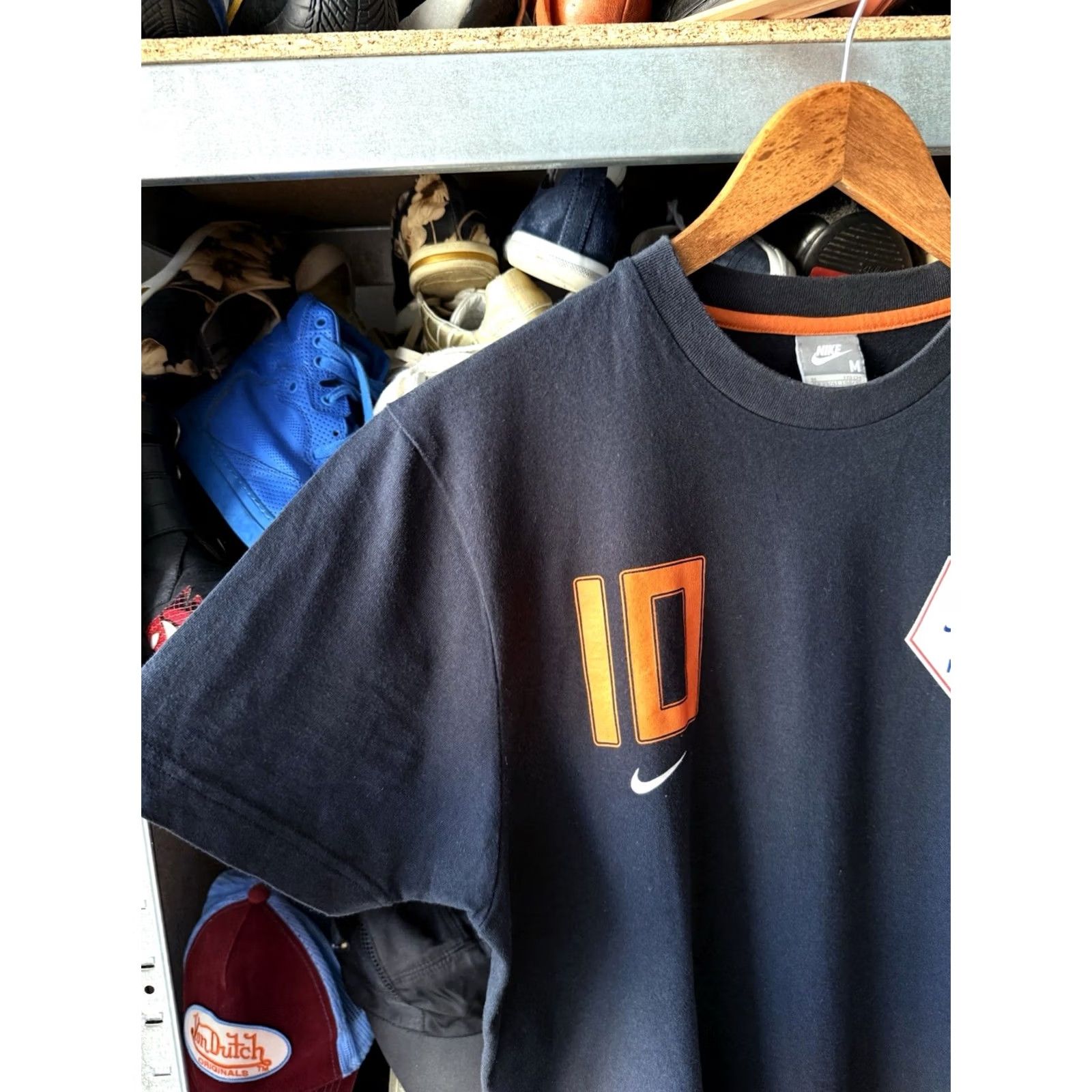 Nike VINTAGE Nike Netherlands 2008-09 Cotton T-Shirt M Black Wesley Sneijder #10 Knvb Jersey Football Shirt Mens Clothing Shirt Size US M / EU 48-50 / 2 - 3 Thumbnail