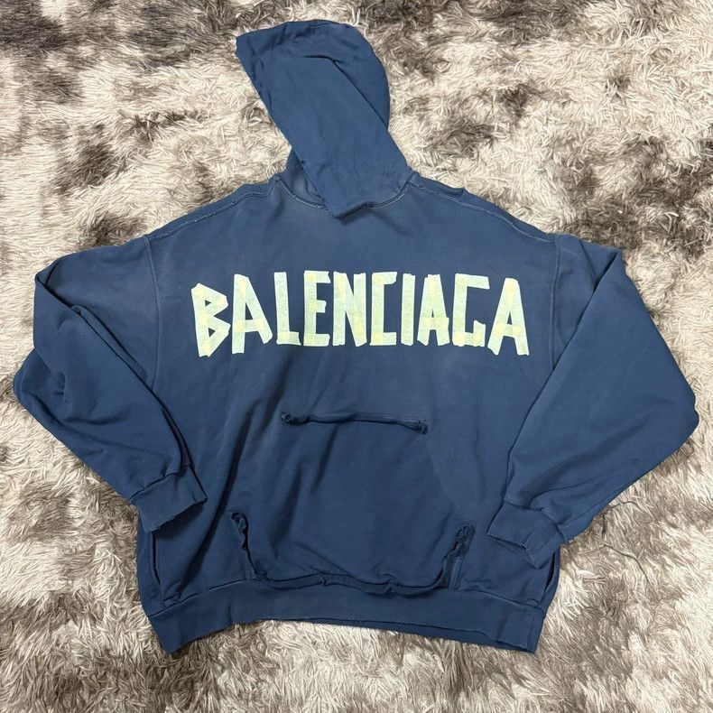 Balenciaga Balenciaga SS24 Logo Print Hoodie Size US S / EU 44-46 / 1 - 1 Thumbnail
