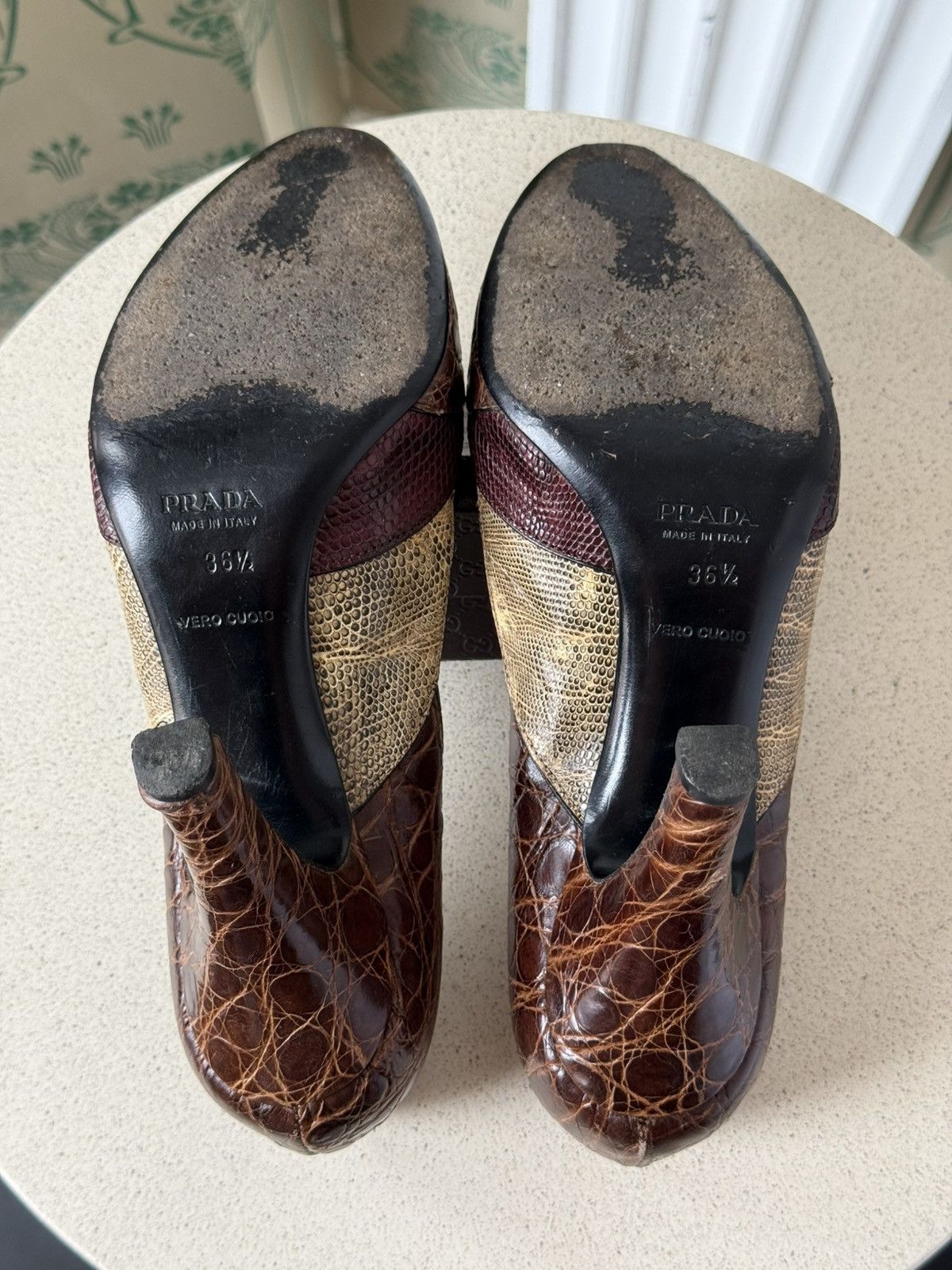 Prada Prada Burgundy Brown Reptile Embossed Leather Pumps Heels Size US 6.5 / IT 36.5 - 8 Thumbnail