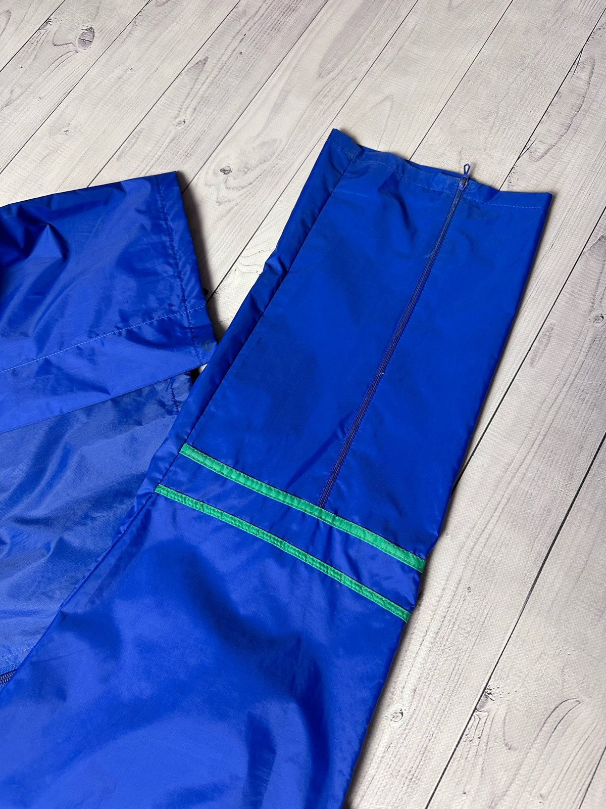 Other Vintage adidas originals track suit green size M Size US M / EU 48-50 / 2 - 13 Thumbnail