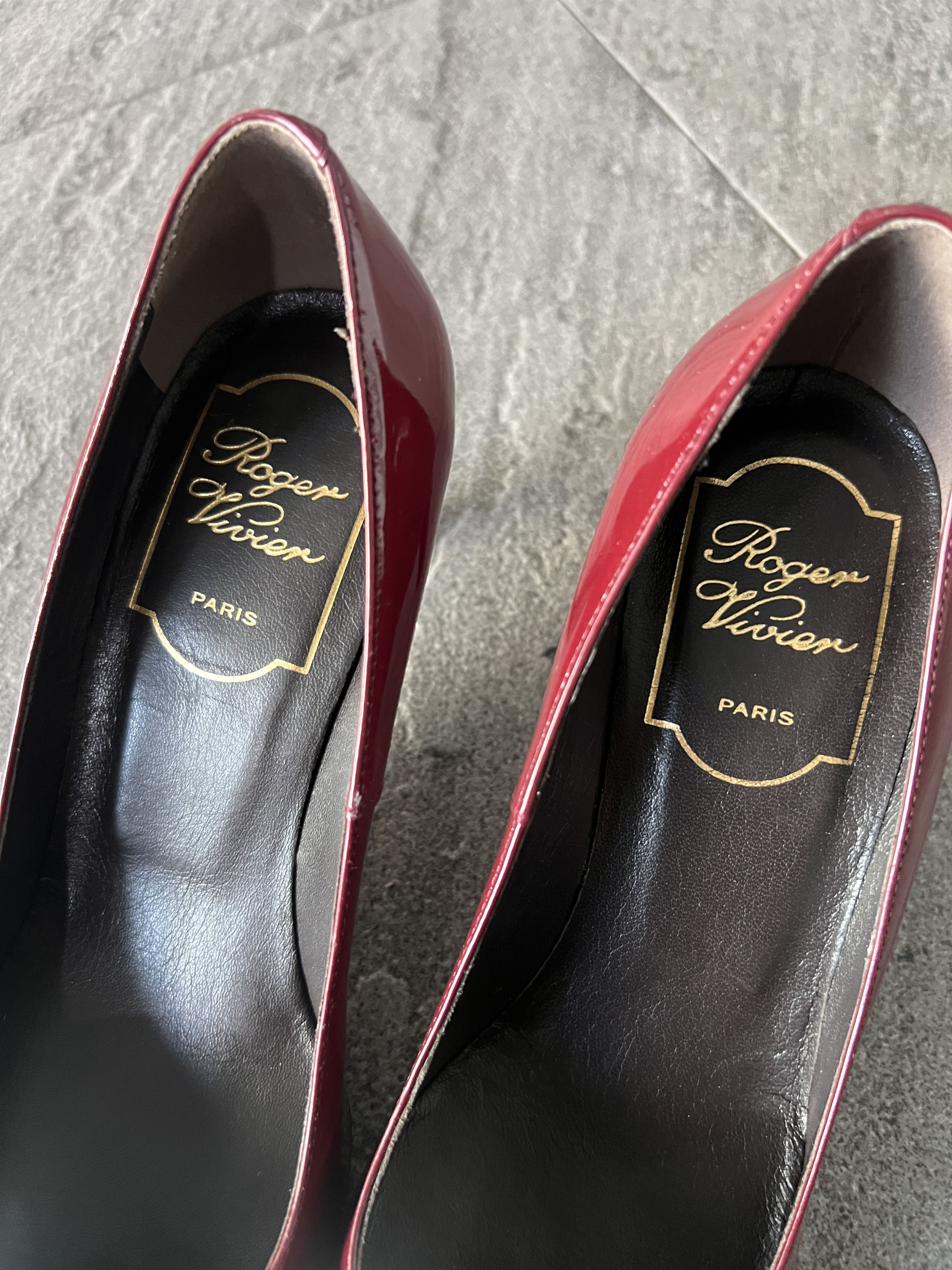 Roger Vivier Roger Vivier Red Patent Belle Vivier Heels 34.5 Size US 4.5 / IT 34.5 - 8 Thumbnail