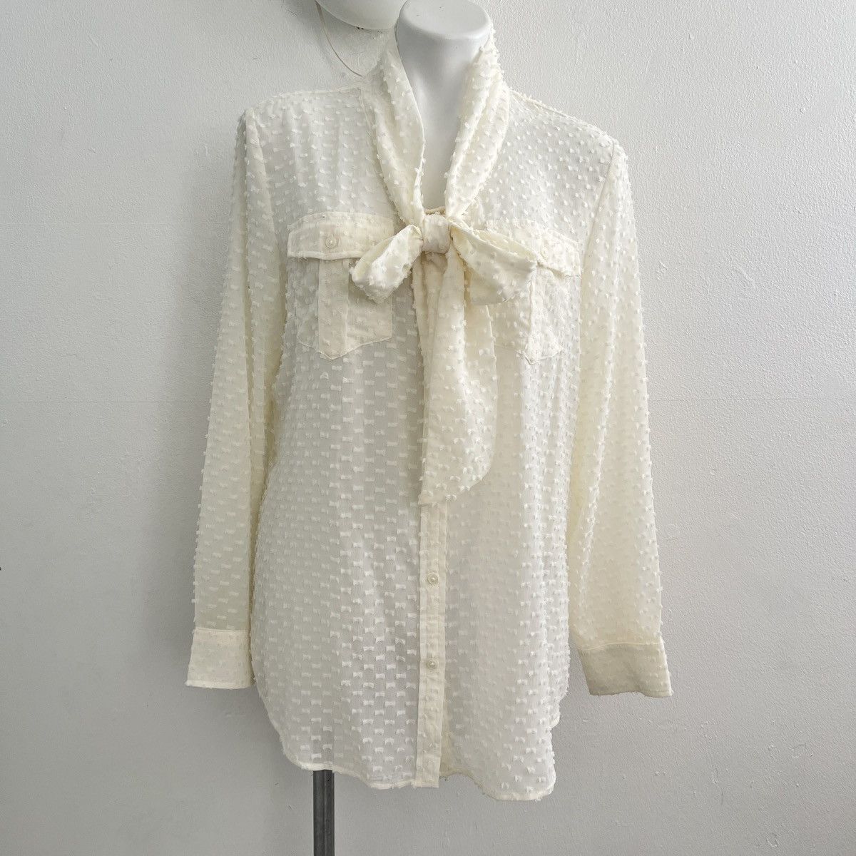 Other Banana Republic bow blouse top ivory LARGE NEW Size L / US 10 / IT 46 - 1 Thumbnail