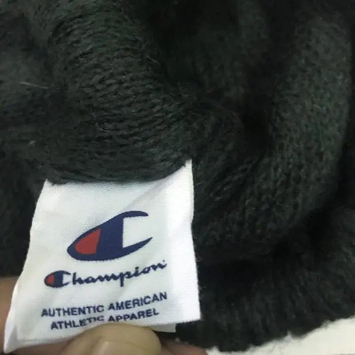 Champion × Vintage Champion Big Logo Beanie Hat Size ONE SIZE - 5 Thumbnail