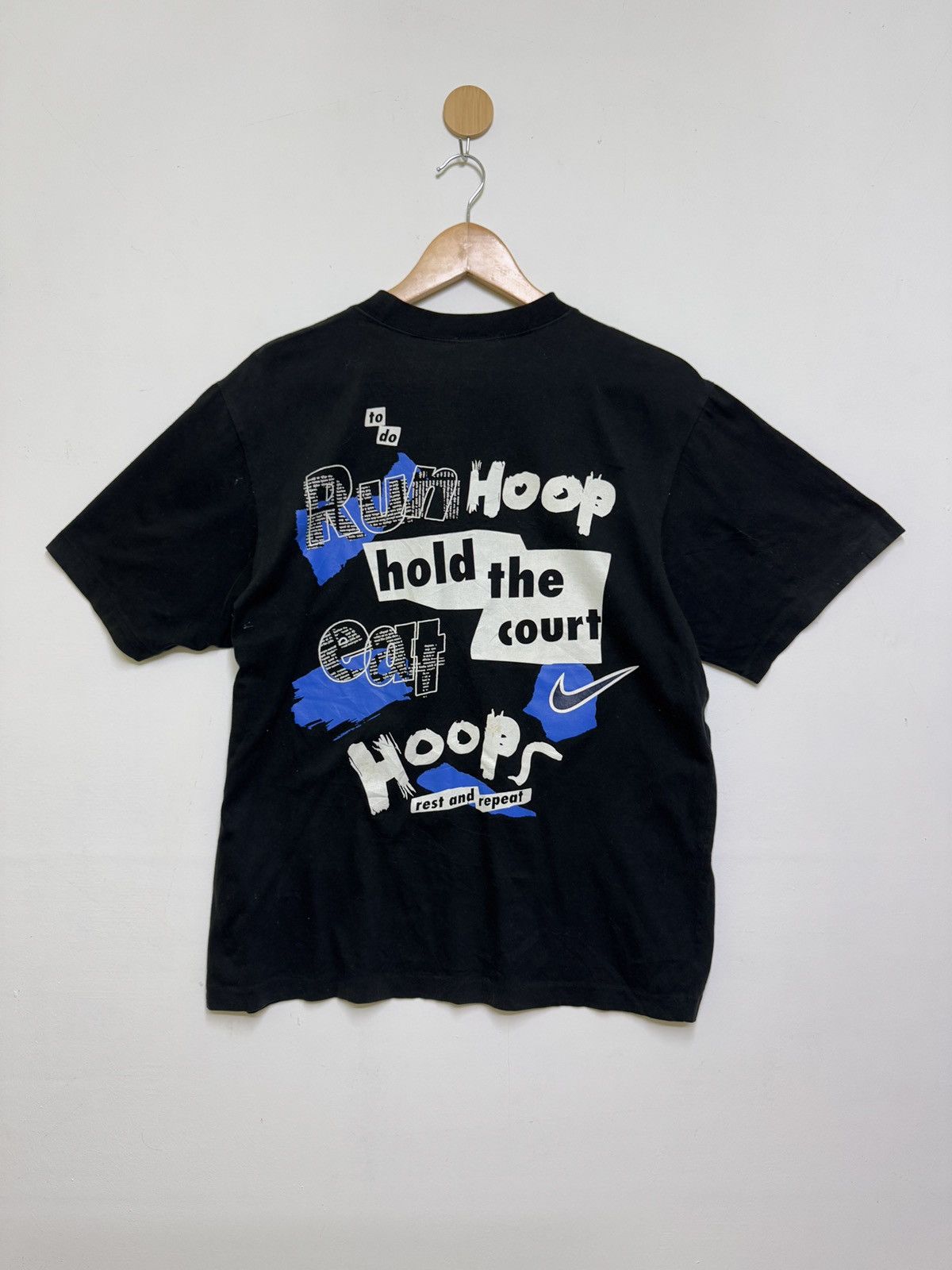 Nike VINTAGE NIKE RUN HOOP EAT HOOPS SINGLE STITCH TEE Size US M / EU 48-50 / 2 - 1 Thumbnail