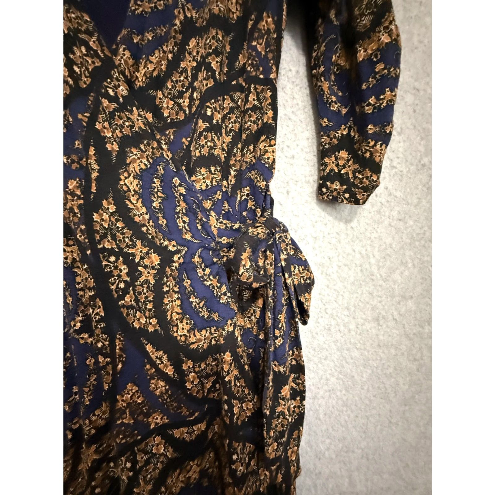Anthropologie Vanessa Virginia Dress Blue Floral Wrap Sheath Knee Length S 3/4 Anthropologie Size S / US 4 / IT 40 - 3 Thumbnail