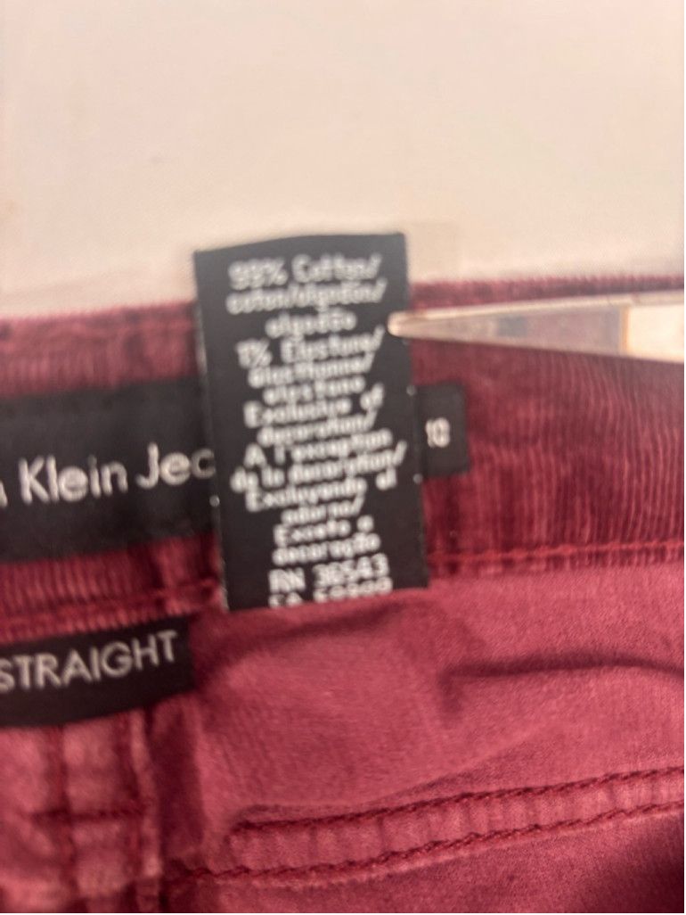 Calvin Klein Women's Calvin Klein Jeans Size 10 Red Corduroy Pants Size 32" / US 10 / IT 46 - 10 Thumbnail
