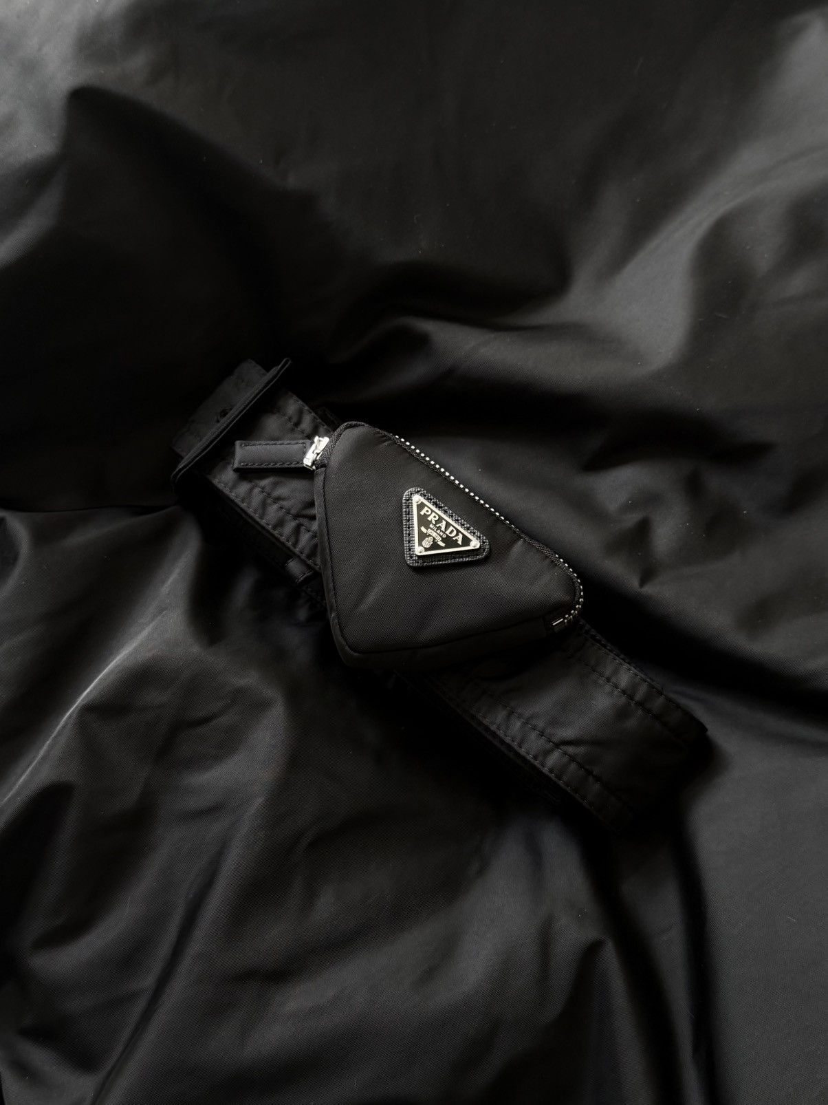 Prada Prada A/W 2022 Re-Nylon Black Bomber Jacket Size US S / EU 44-46 / 1 - 13 Thumbnail