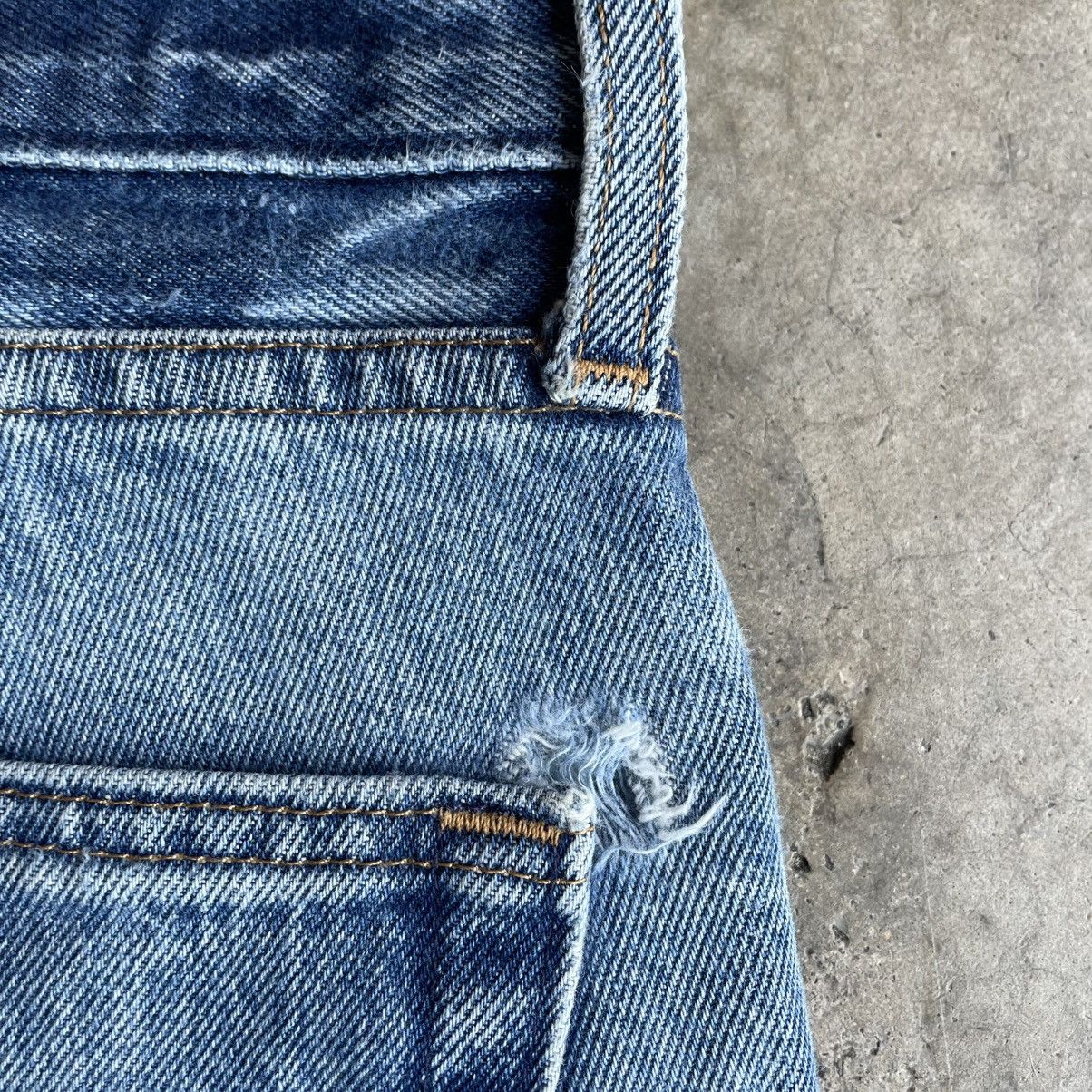 Levi's Vintage Clothing 🔥Vintage Levis 511 Twist Curve Ripped Distress Deim Jeans Size US 32 / EU 48 - 10 Thumbnail