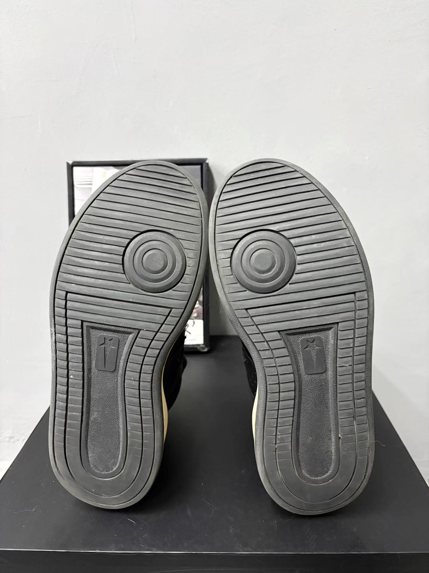 Rick Owens Rick Owens Converse TURBOWPN Collaboration K34 Size US 7.5 / EU 40-41 - 8 Thumbnail