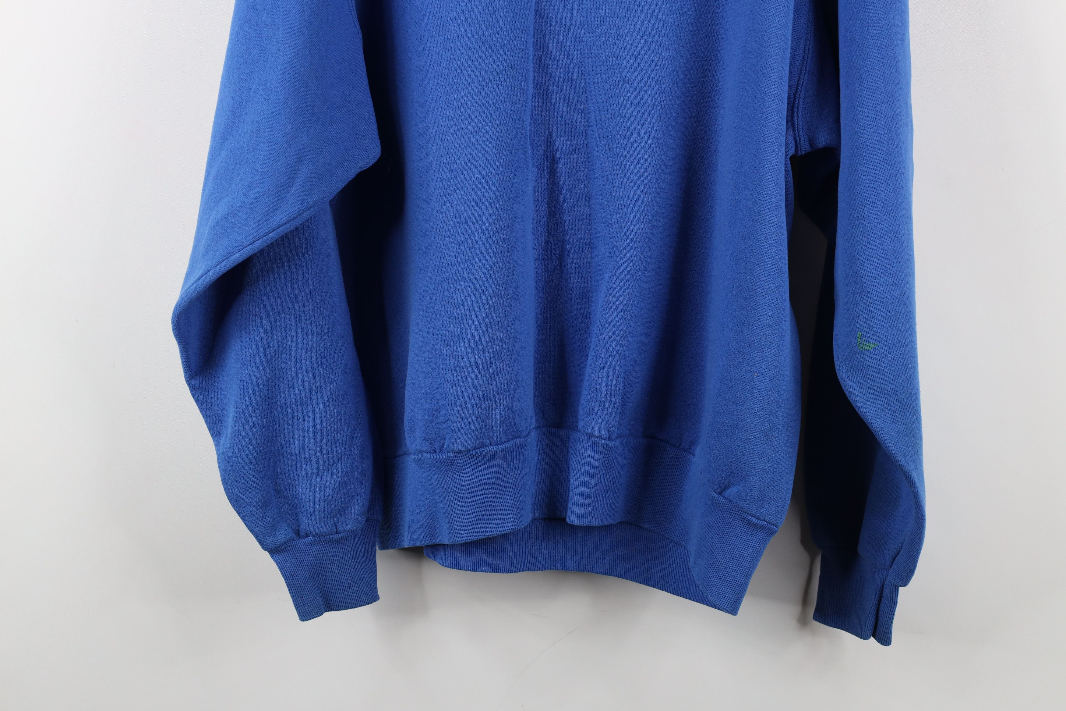 Vintage Vintage 90s Streetwear Free Willy Orca Whales Sweatshirt USA Size L / US 10 / IT 46 - 15 Thumbnail