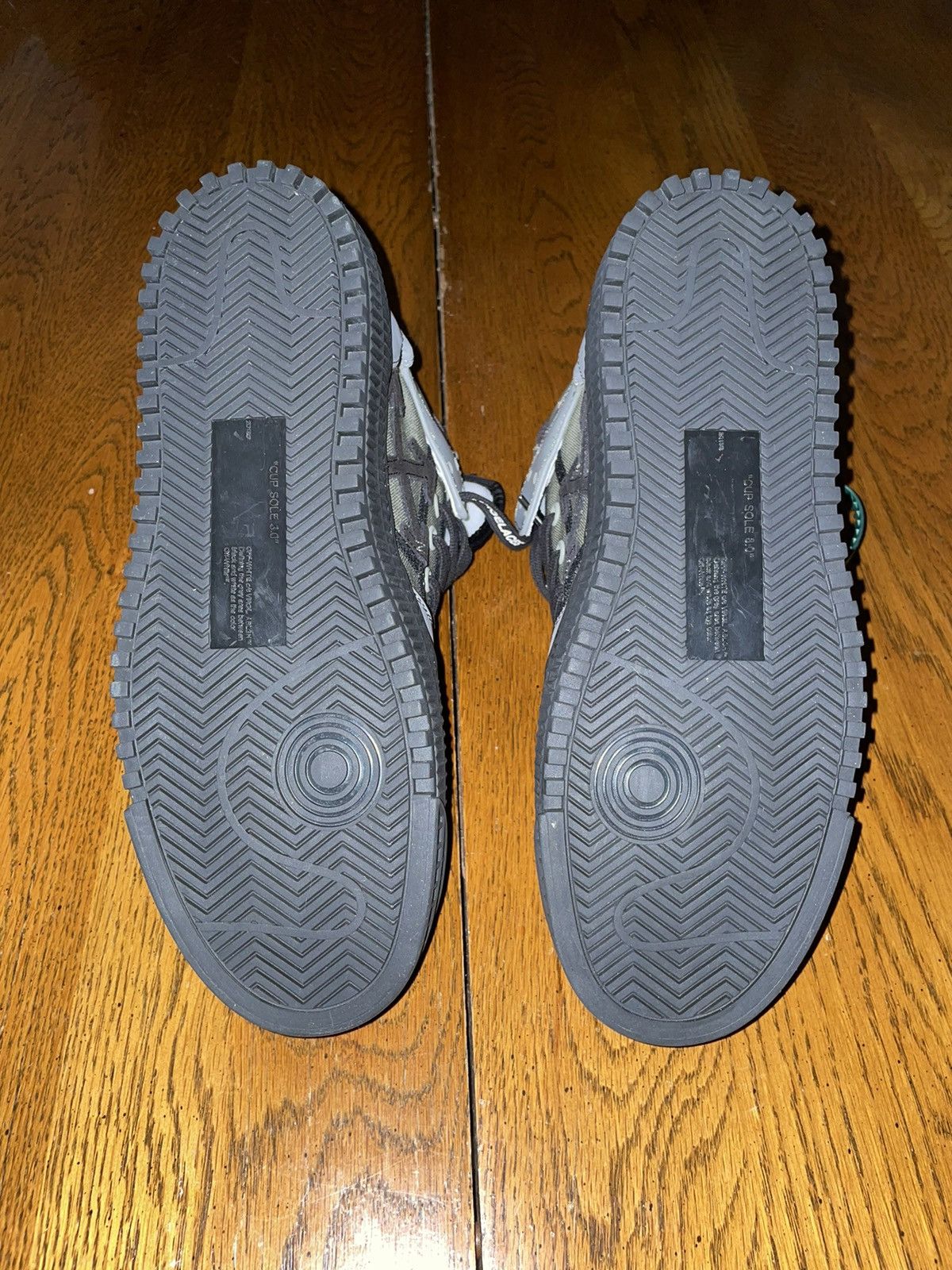 Off-White Off-White 3.0 Off Court Calf Leather in medium gray Size US 5.5 / EU 38 - 6 Thumbnail
