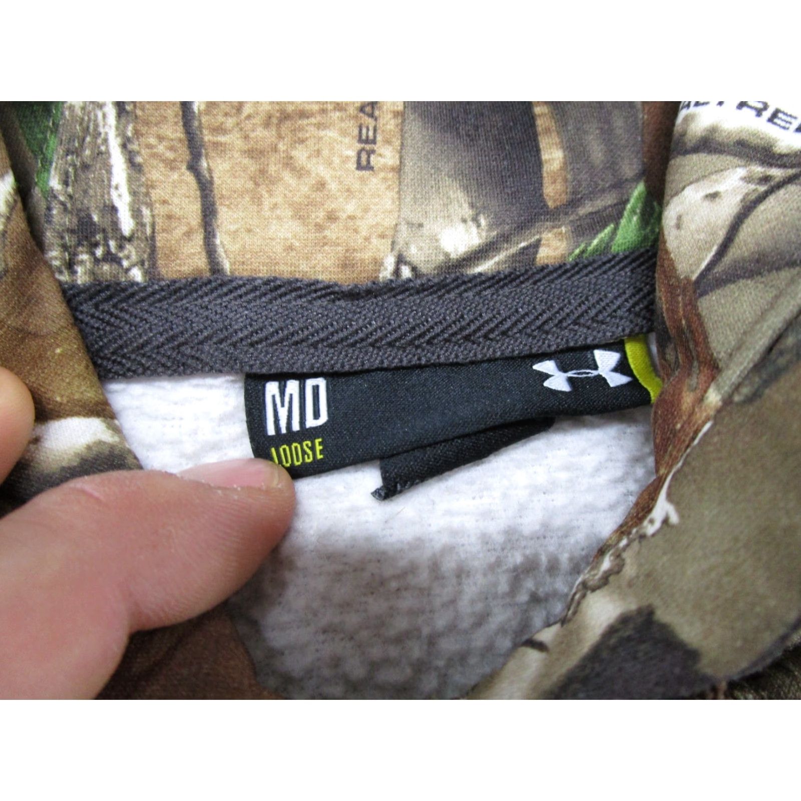 Under Armour Under Armour Hoodie Mens Size M Camouflage Pullover Sweatshirt All Seasons Hooded Hunting Sports Read Size US M / EU 48-50 / 2 - 2 Thumbnail