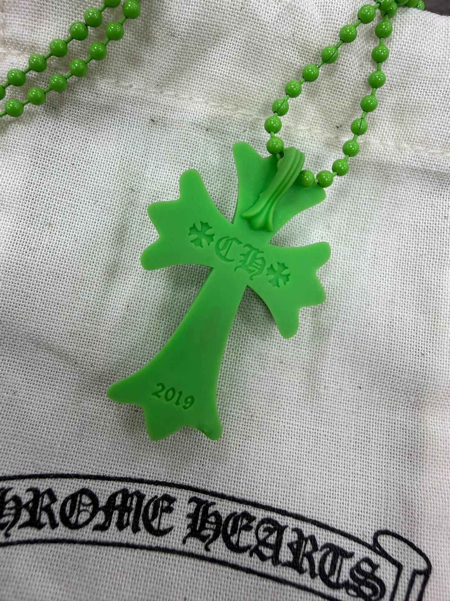 Chrome Hearts Chrome Hearts Green Resin Medium Cross Pendant Size ONE SIZE - 3 Thumbnail