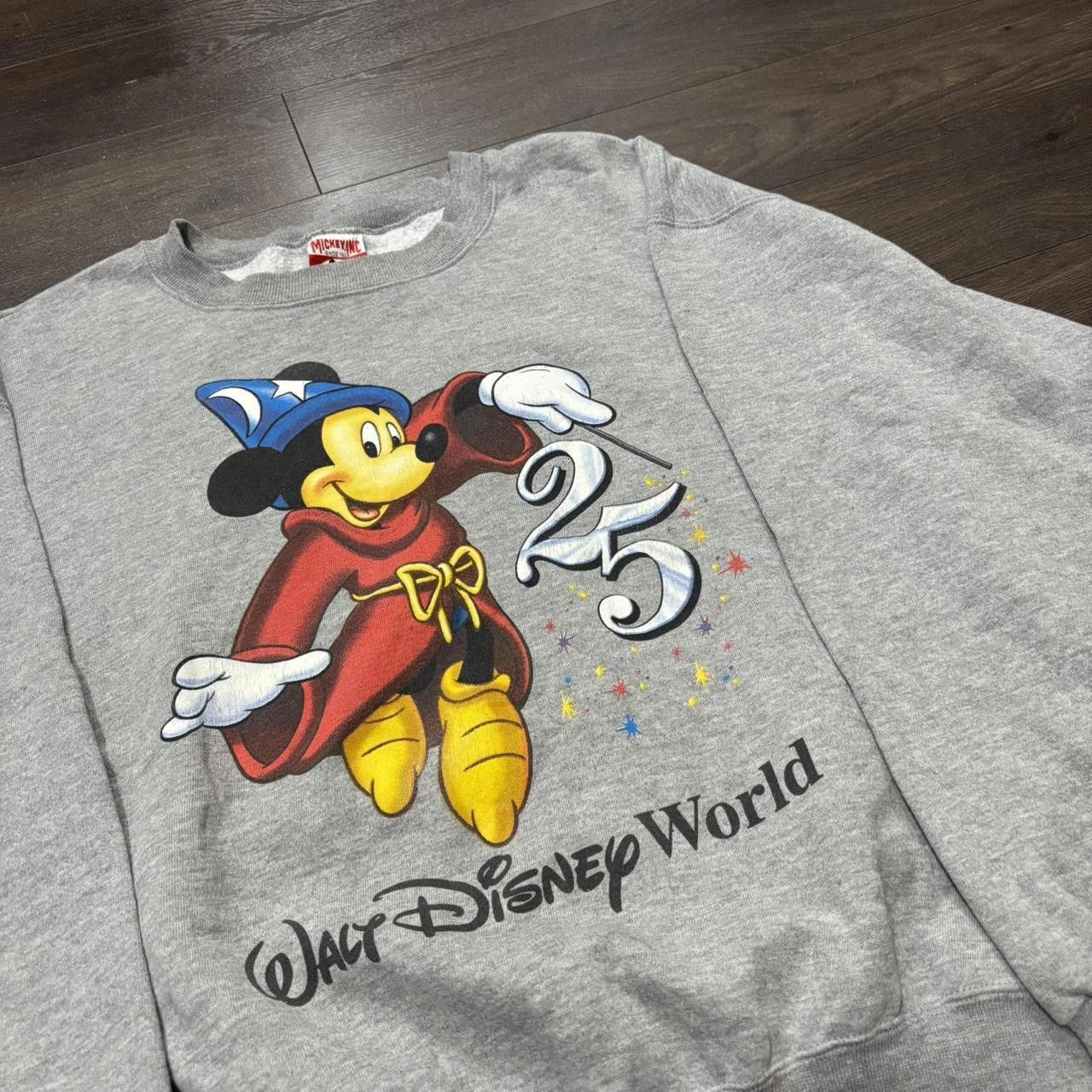 Disney vintage Walt Disney fantasia 25th anniversary sweatshirt Size US L / EU 52-54 / 3 - 1 Thumbnail