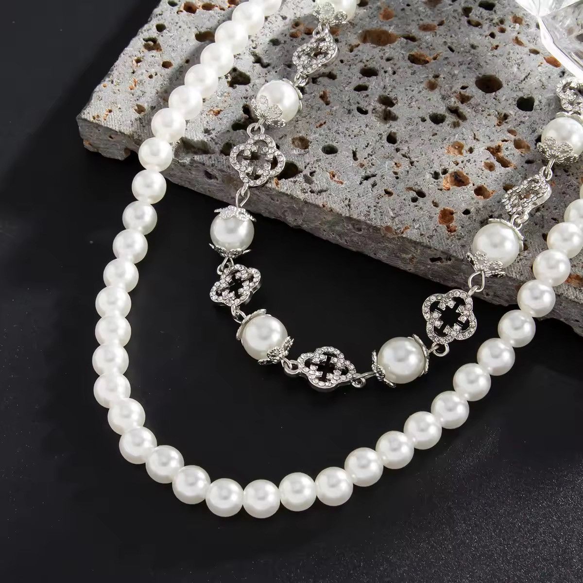Other 2 Layer Flower Rhinestone Beads Jeans Chain Size ONE SIZE - 5 Thumbnail