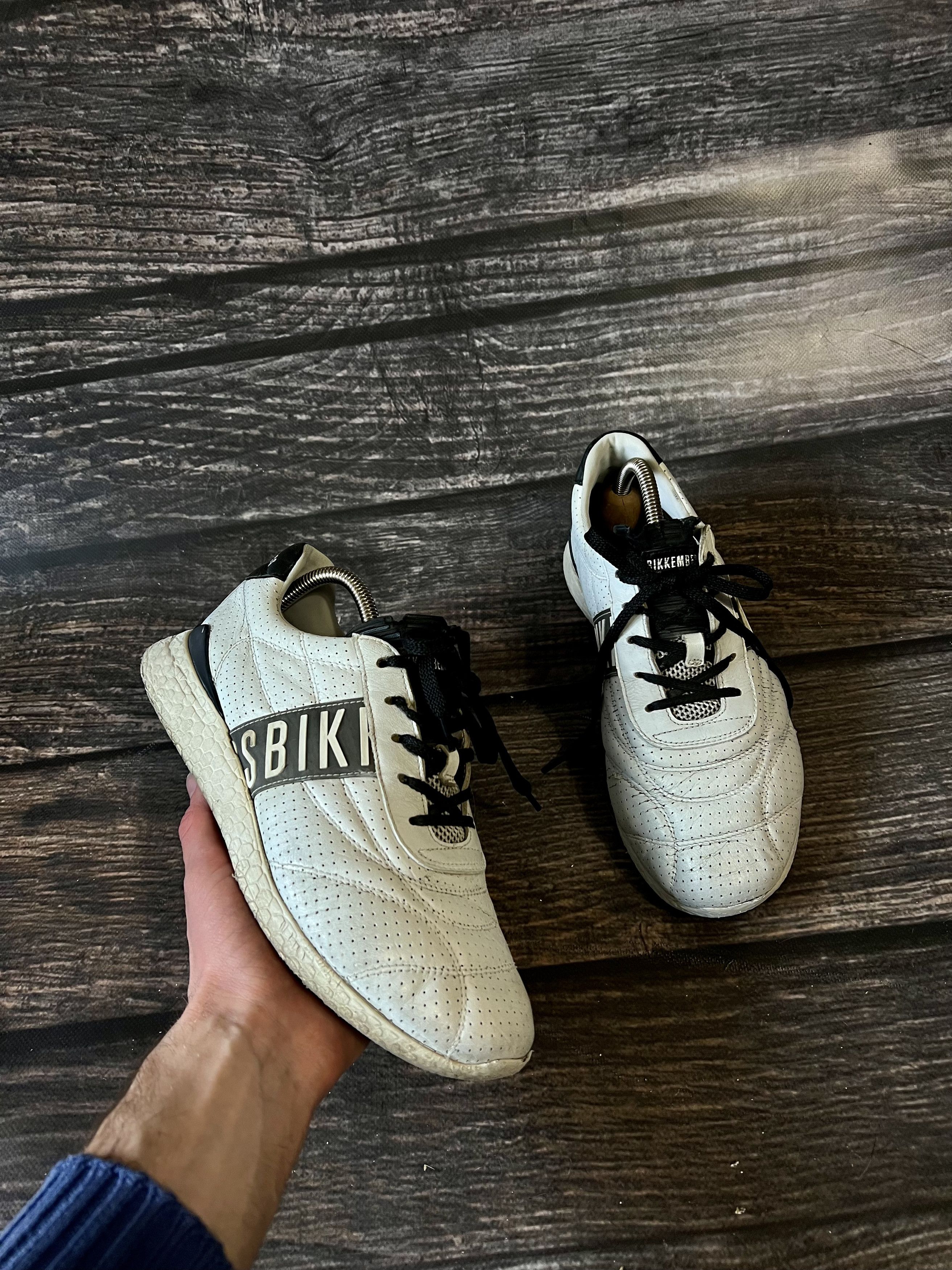 Dirk Bikkembergs Dirk Bikkembergs Leather Low Top Sneakers Size US 9 / IT 39 - 2 Thumbnail