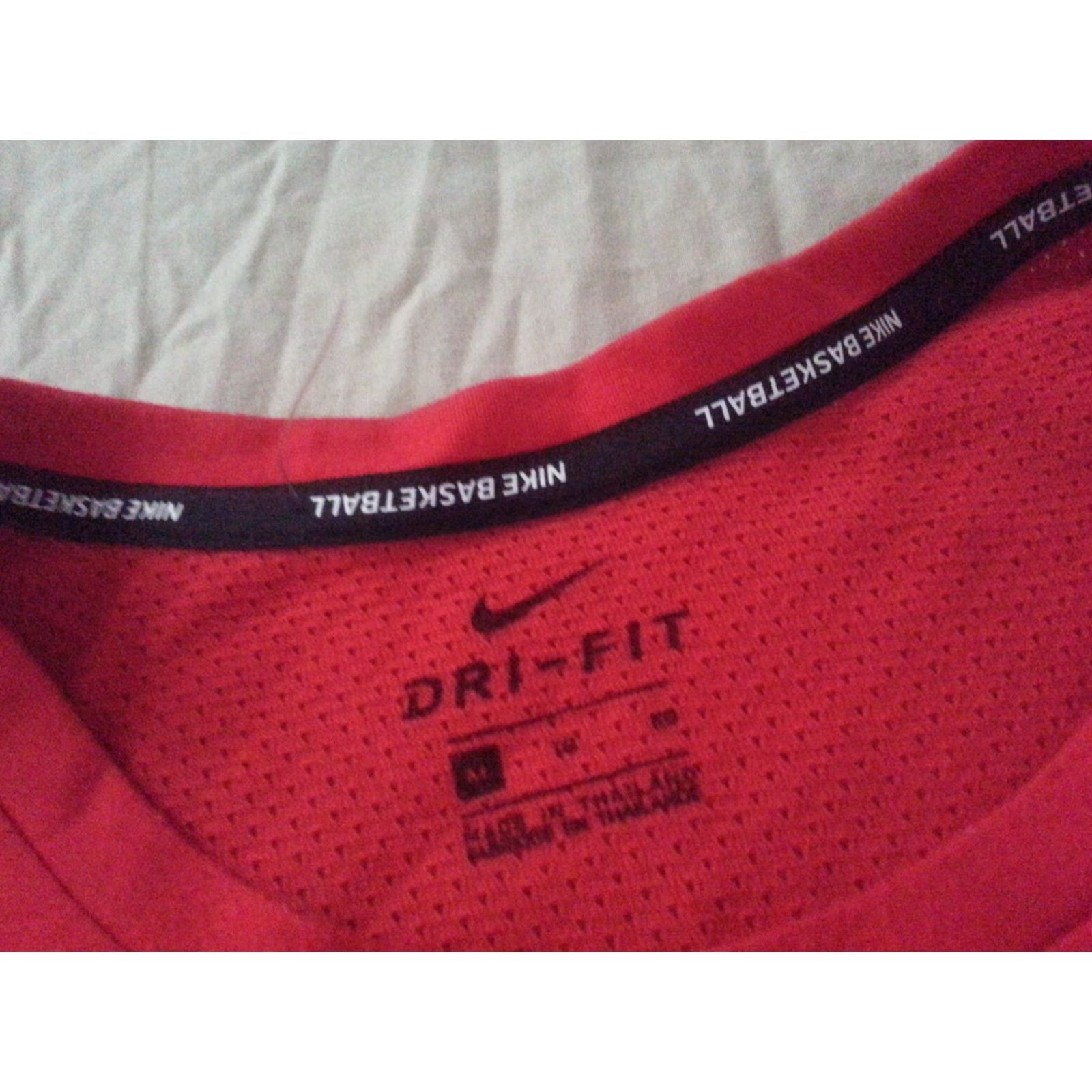 Nike Nike Kyrie Irving Basketball Shirt M Medium Red Athletic Gym Workout Mens Size US M / EU 48-50 / 2 - 5 Thumbnail