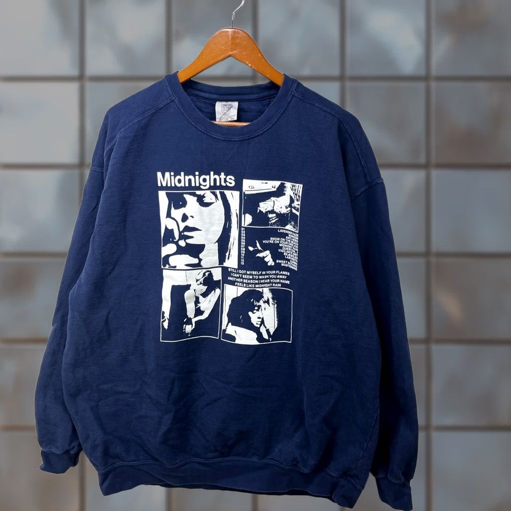 Vintage Taylor Swift Sweatshirt 2XL Hooded Crew Neck Cotton Fleece Pullover Blue Men Long Sleeve Vintage: No Size US XXL / EU 58 / 5 - 1 Thumbnail