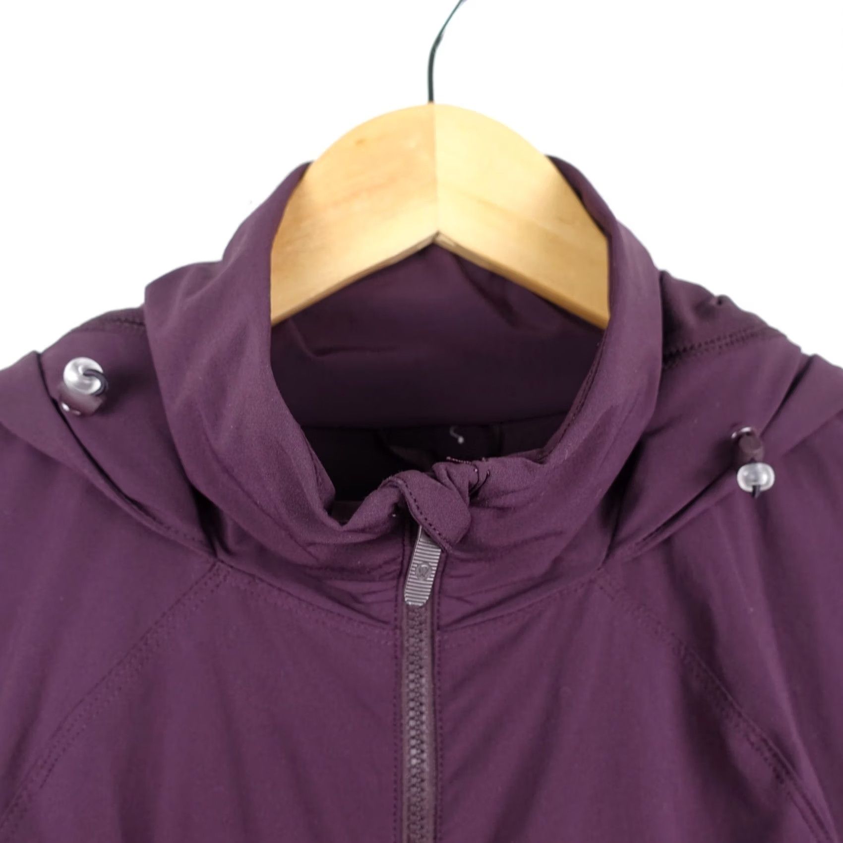Lululemon Lululemon Womens Purple Full Zip Hoodie Nylon Jacket Activewear Size 6 Hoodie Womens Purple 6 Athletic Stretch Exterior Logo Size M / US 6-8 / IT 42-44 - 3 Thumbnail