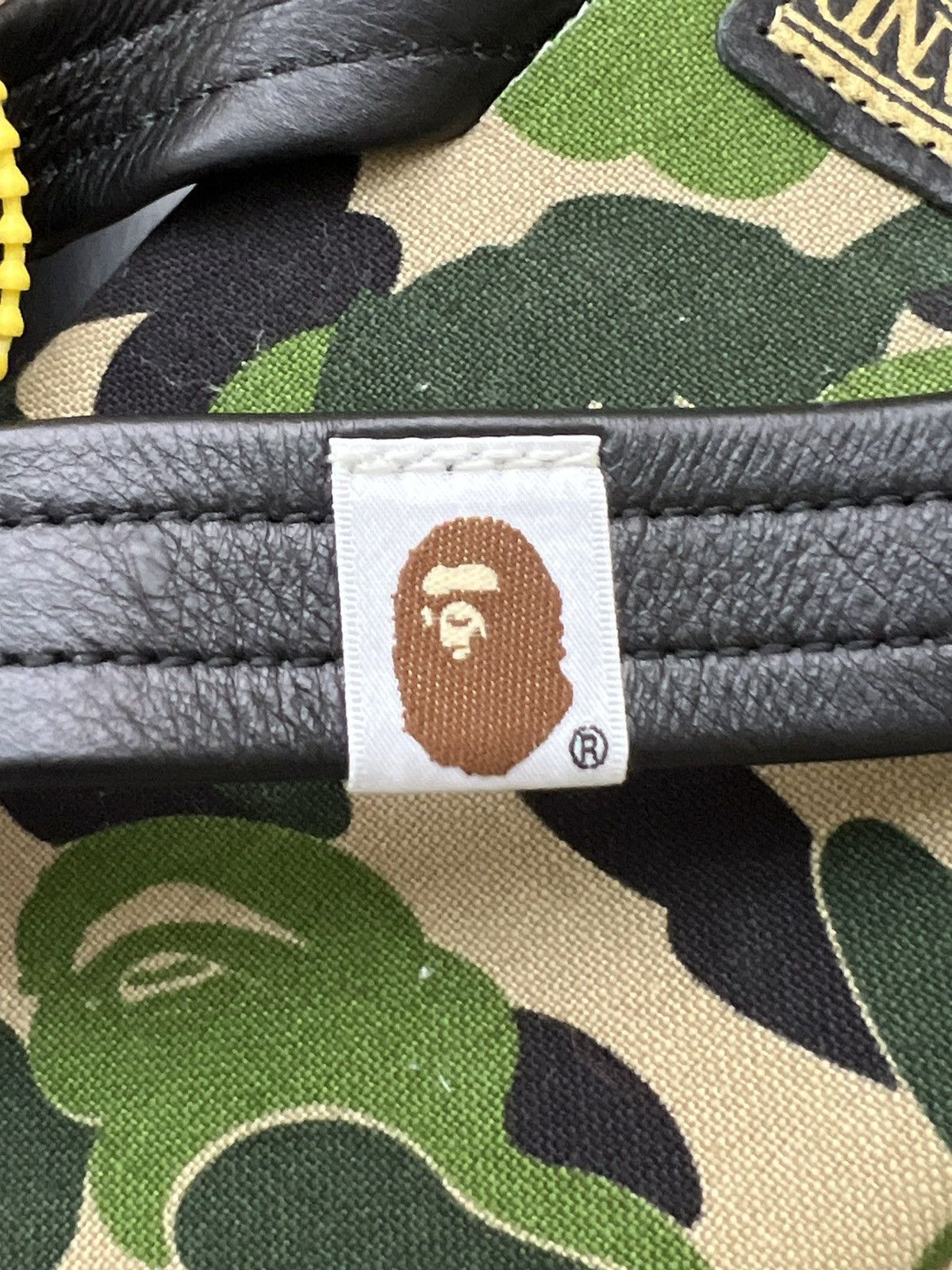 Bape Bape ape head sole Hawaii sandal Size US 9 / EU 42 - 3 Thumbnail