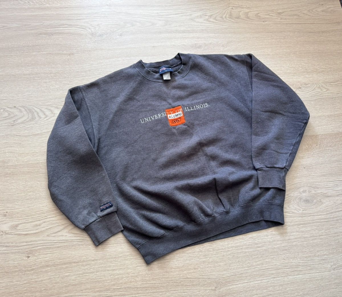 Jansport Vintage Jansport Illinois University Sunfaded USA Sweatshirt Size US L / EU 52-54 / 3 - 1 Thumbnail