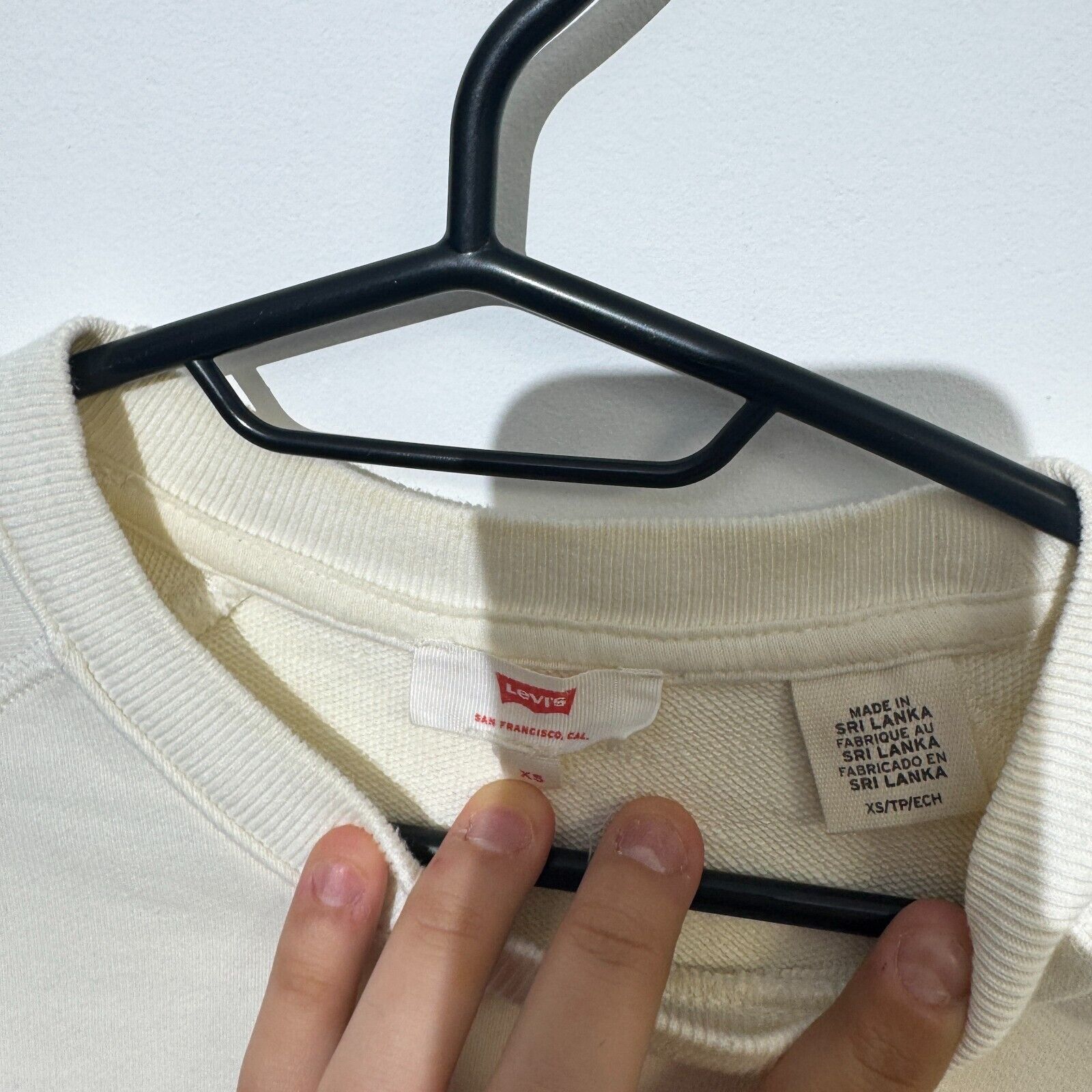 Levi's × Vintage Vintage Levi’s Unisex Beige Cotton Crewneck Size XS 90s Size US XS / EU 42 / 0 - 7 Thumbnail