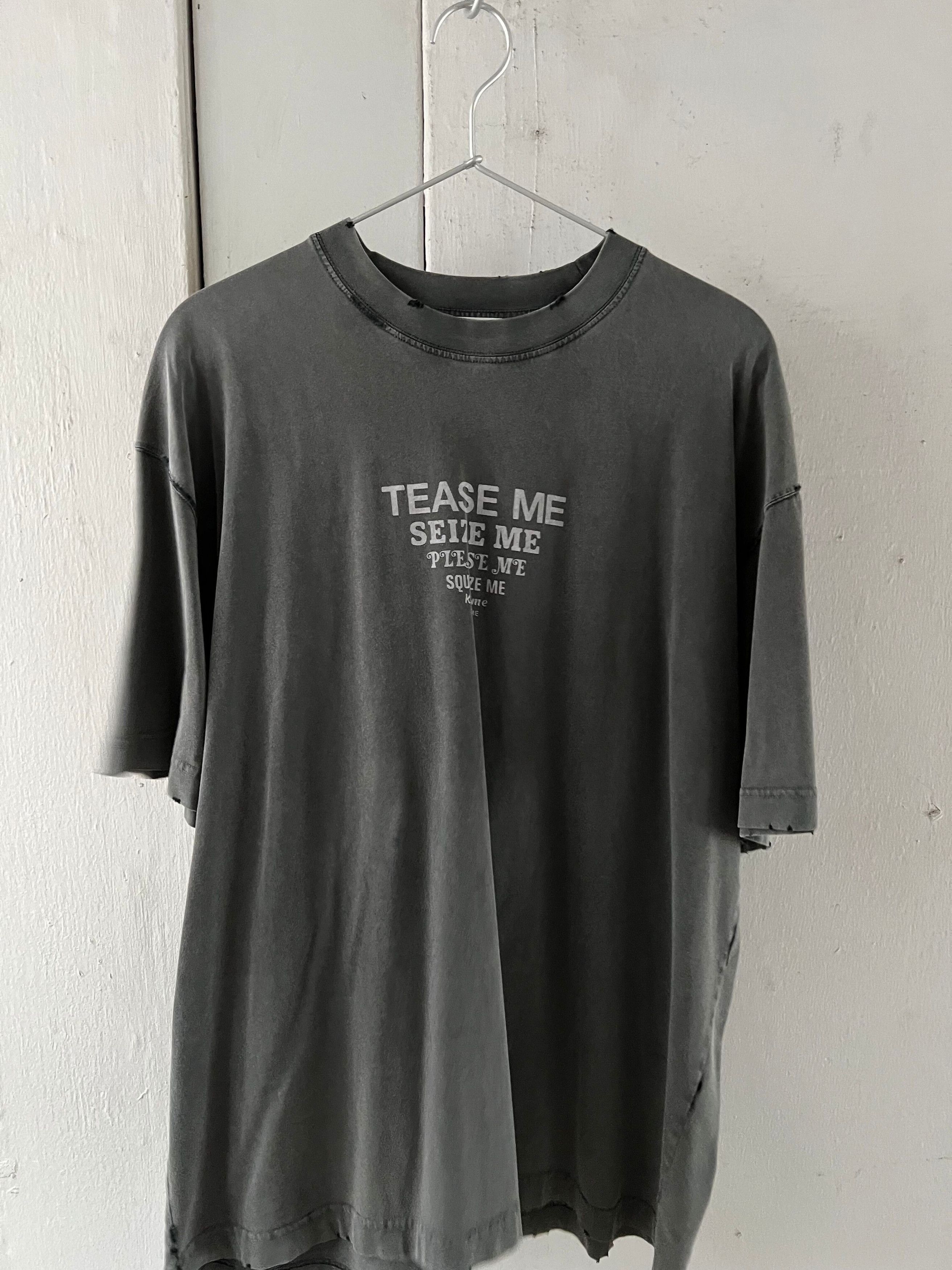 Vetements "Tease Me" Distressed oversized tee Size US XL / EU 56 / 4 - 1 Thumbnail