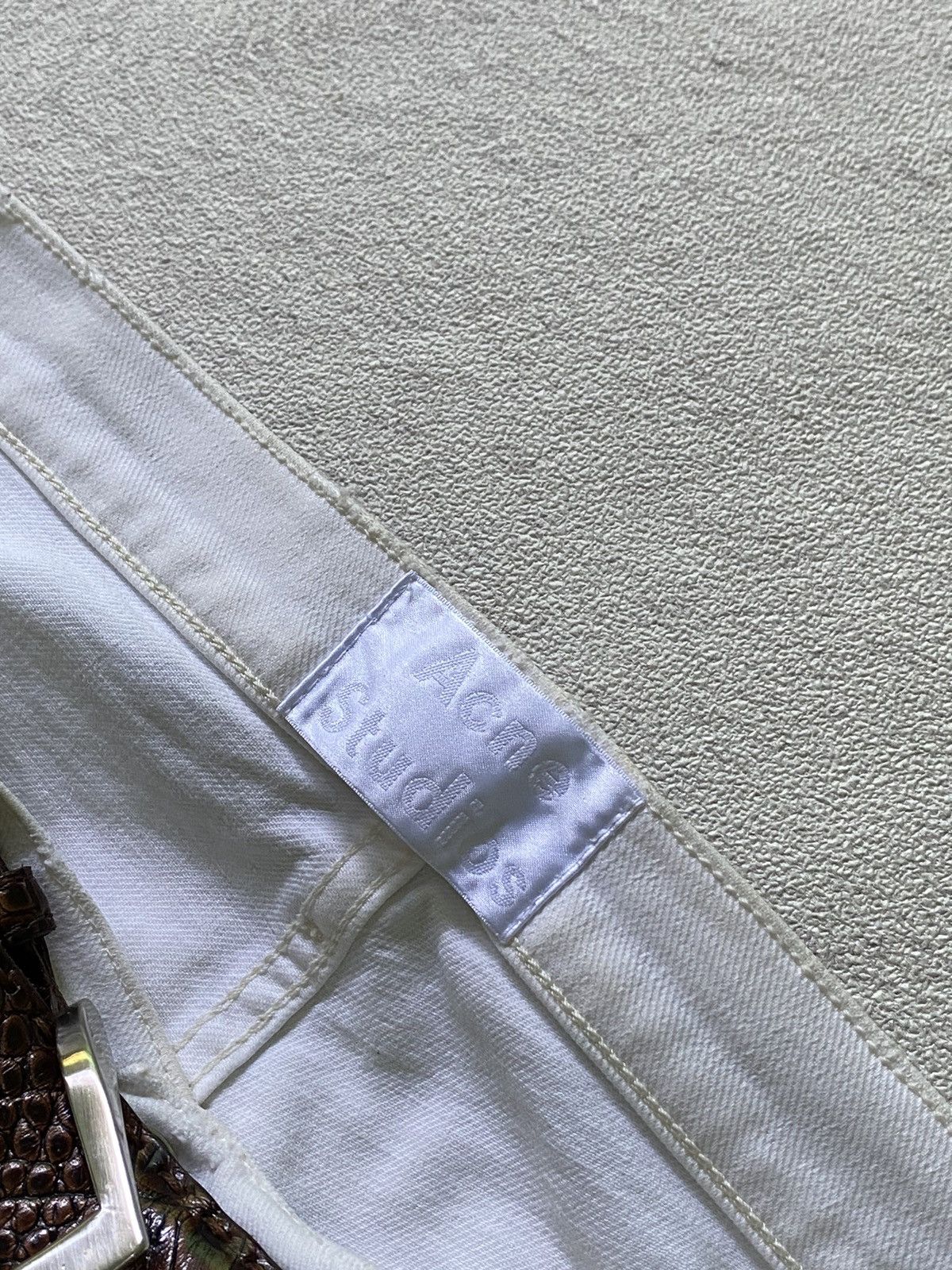 Acne Studios SICK💰 Acne Studios Town White Vintage Jeans Denim Size US 31 - 8 Thumbnail