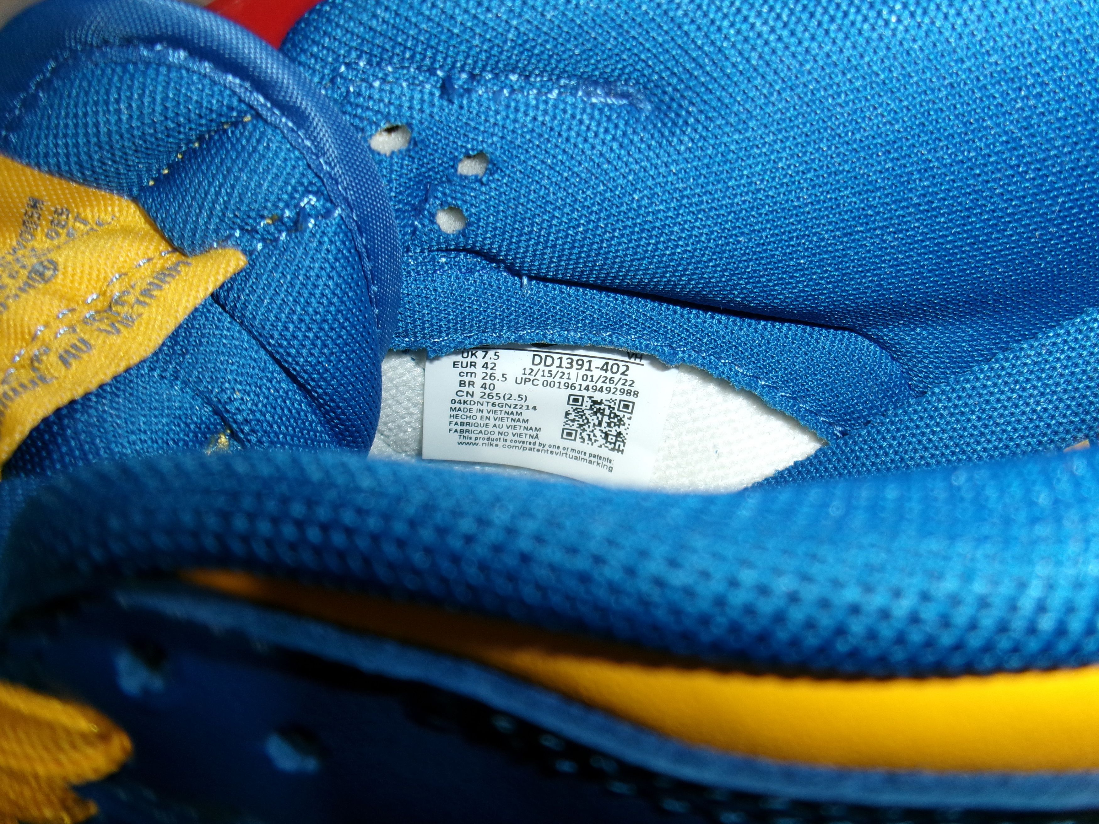 Nike Nike Dunk Low UCLA - DD1391-402 Blue/Gold Size US 8.5 / EU 41-42 - 8 Thumbnail