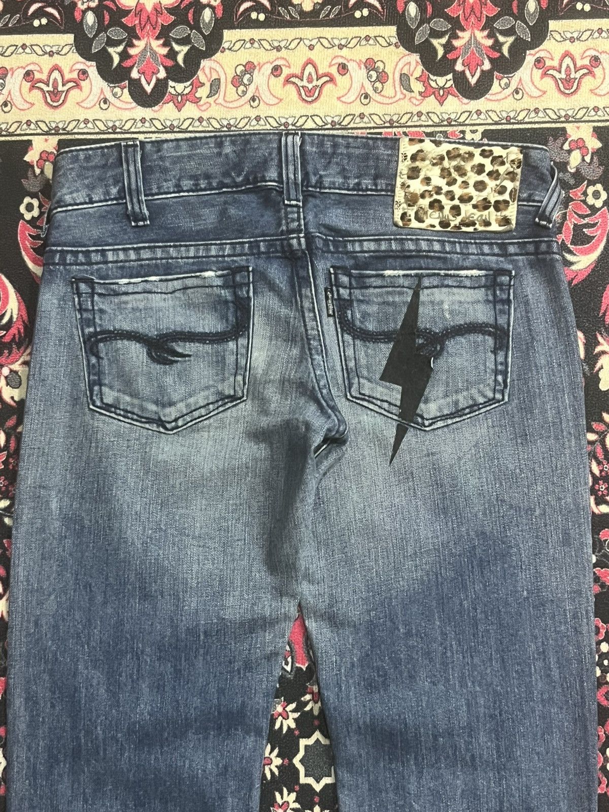 If Six Was Nine Japanese Brand Venus Fragment Design Studded Rip Flare Jeans Size 30" / US 8 / IT 44 - 8 Thumbnail