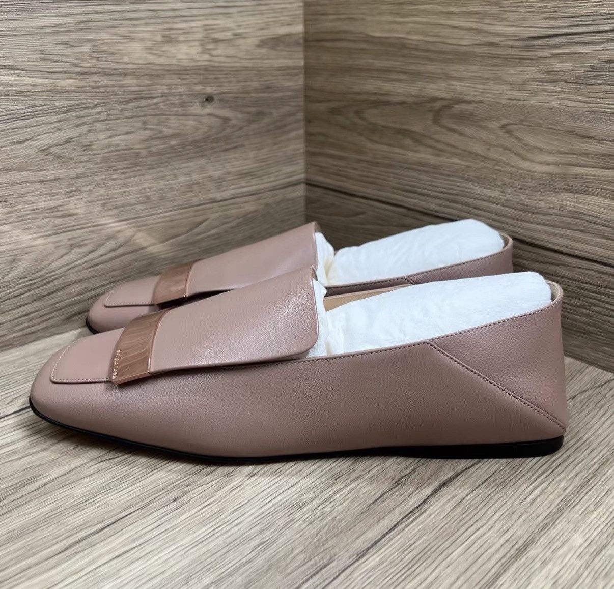 Sergio Rossi Sergio Rossi Sr1 5755 Nude Loafers J41 Size US 9 / IT 39 - 1 Thumbnail