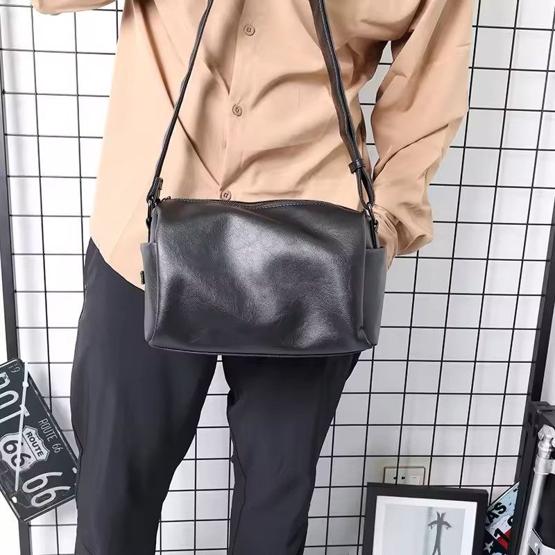Japanese Brand × Leather Fashion Casual Crossbody Bag Size ONE SIZE - 2 Thumbnail