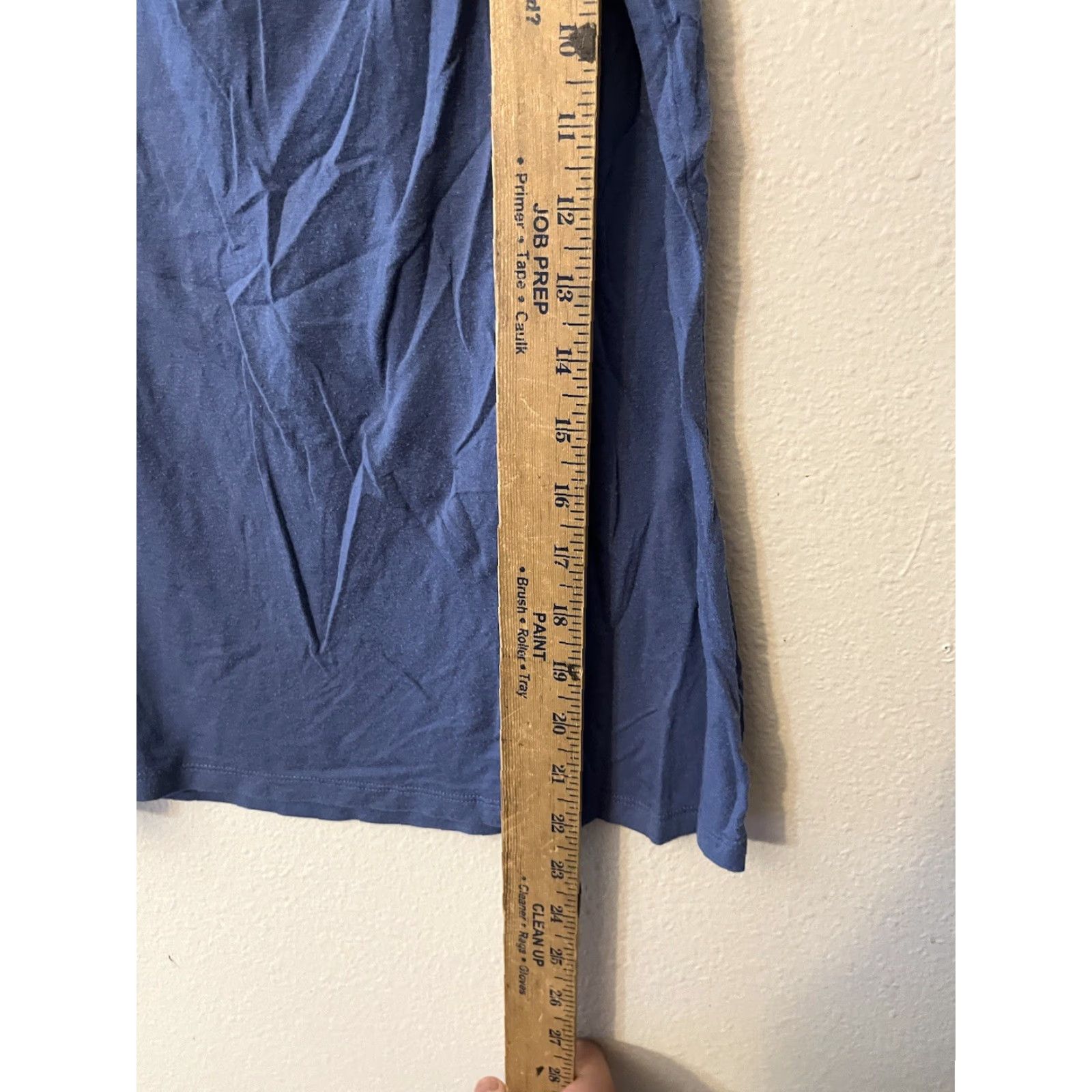 Banana Republic VINTAGE Banana Republic Tank Shirt Women Small Blue Solid Tank S Women Blue 90s Concert? Size S / US 4 / IT 40 - 4 Thumbnail