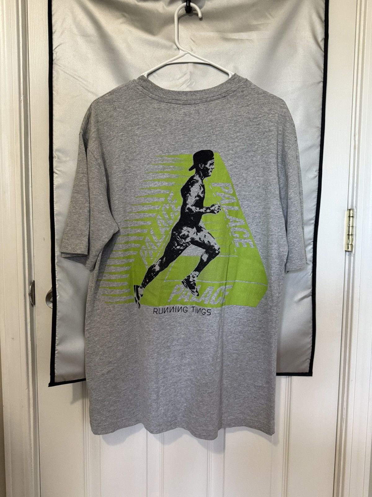 Palace Palace ‘Running Tings’ T-Shirt Size US M / EU 48-50 / 2 - 2 Thumbnail