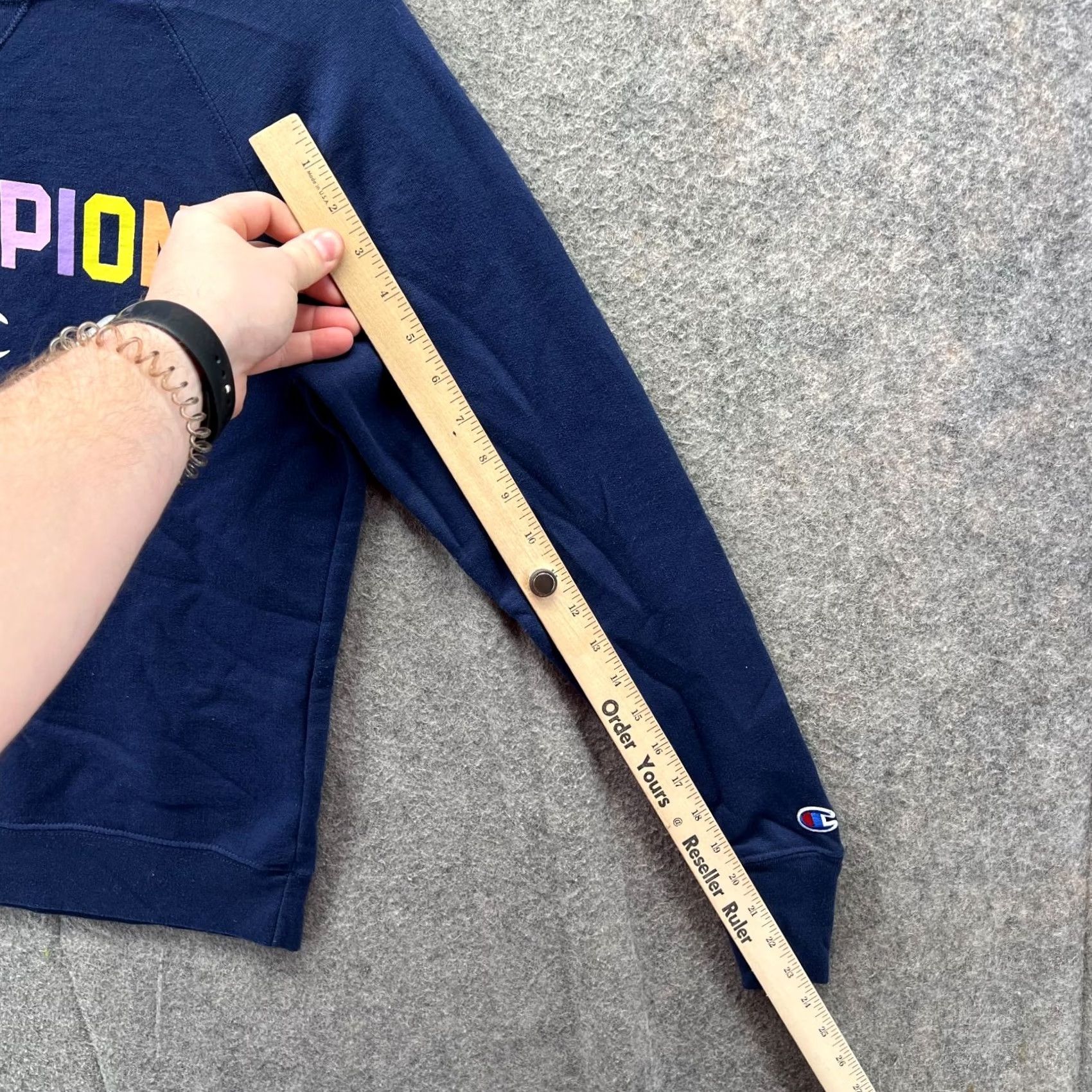 Champion VINTAGE Champion Sweater Womens XS Blue Sweatshirt Pullover Crewneck Logo All Seasons 90s Style Womens XS Size XS / US 0-2 / IT 36-38 - 7 Thumbnail