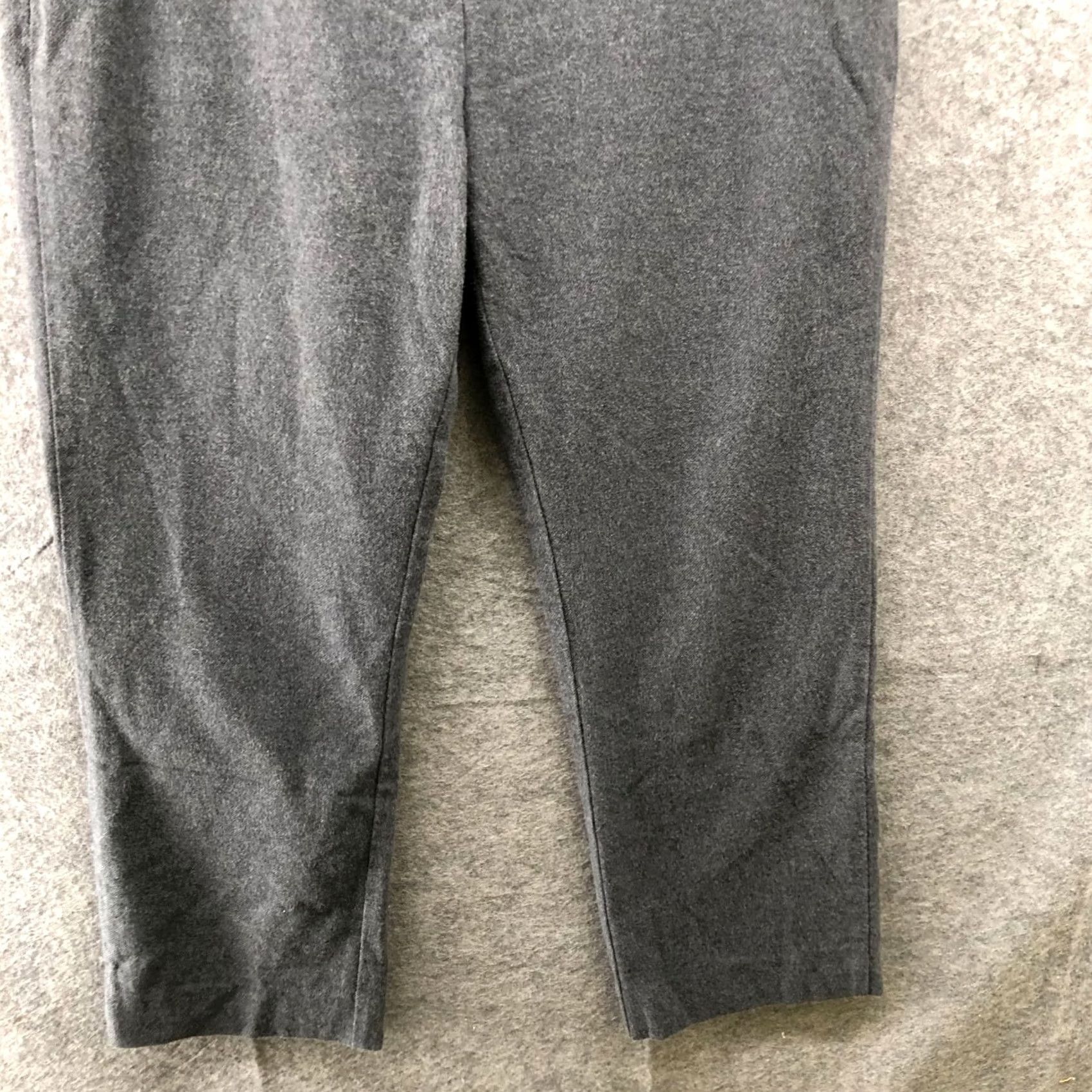 Vintage L.L. Bean Pants Womens 10 Gray Flannel Classic Fit Straight High Rise Comfort Size 32" / US 10 / IT 46 - 4 Thumbnail