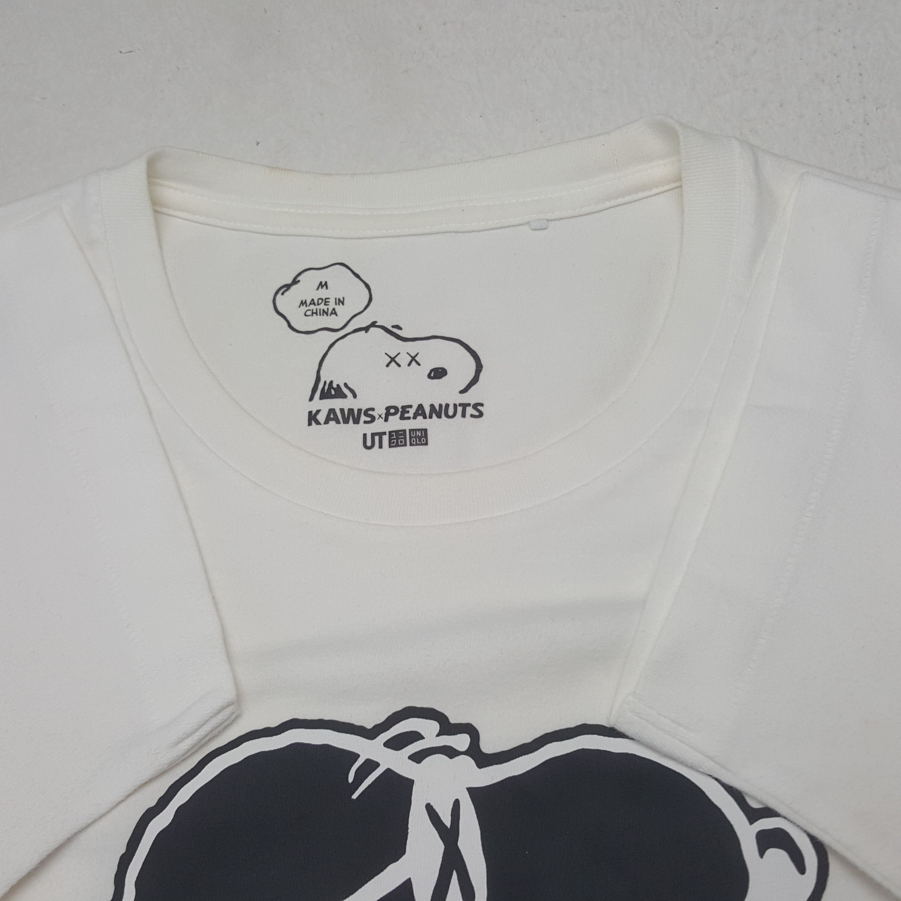 Uniqlo Vintage Snoopy Peanuts X Joe Kaws Art Tshirt RR25 Size US M / EU 48-50 / 2 - 4 Thumbnail